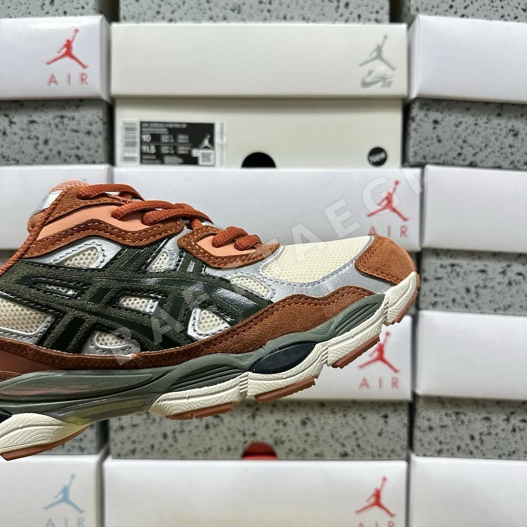 아식스 [RT] 젤 NYC 1201A789-251 200362 Asics Gel-NYC Oatmeal Forest Green Orange 상세 이미지 5