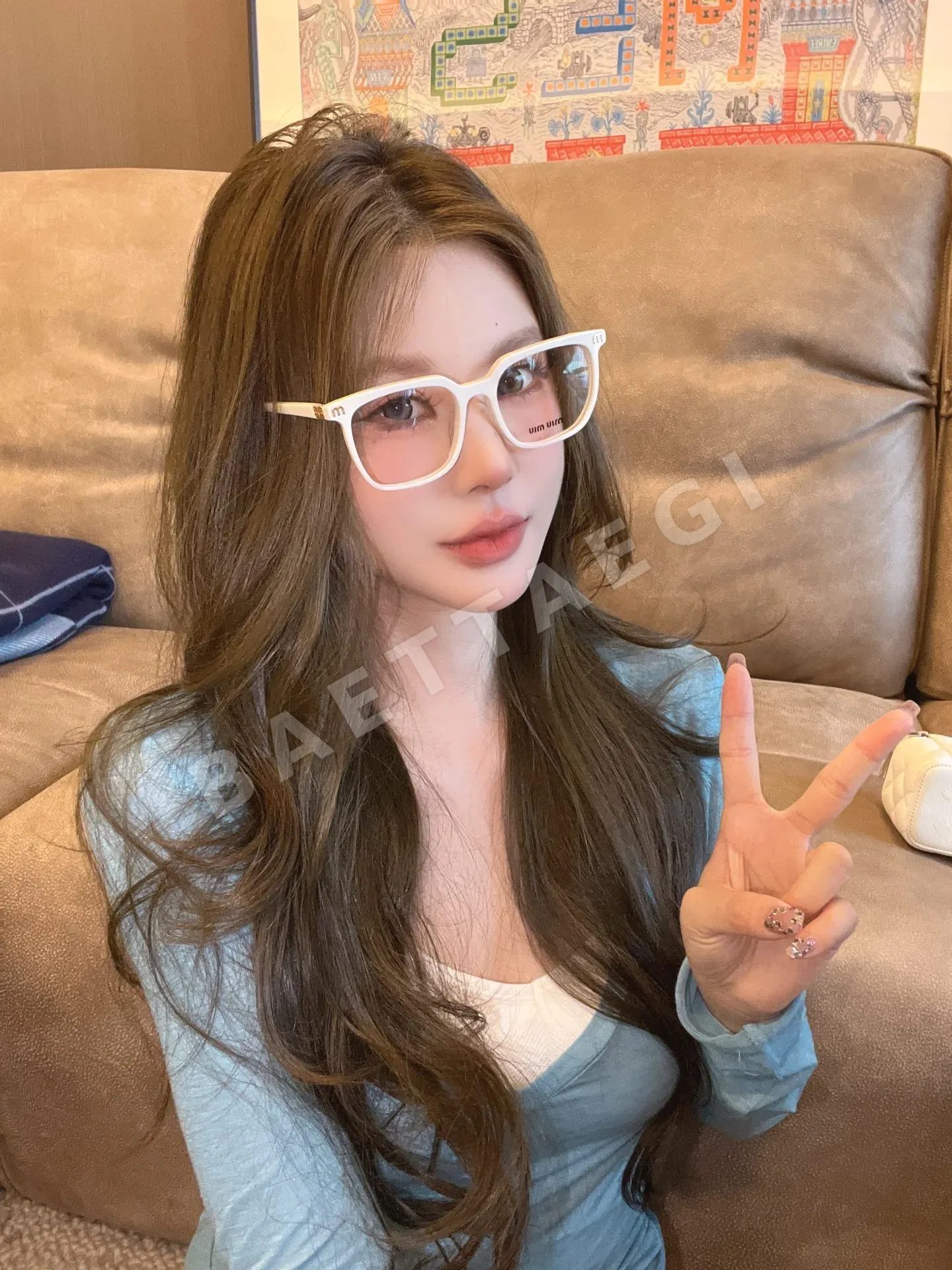 미우미우 VMU 61 ZS 선글라스 상세 이미지 2