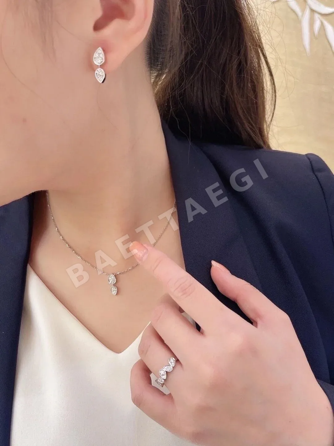 쇼메 필 크투 티어드롭 귀걸이 상세 이미지 2