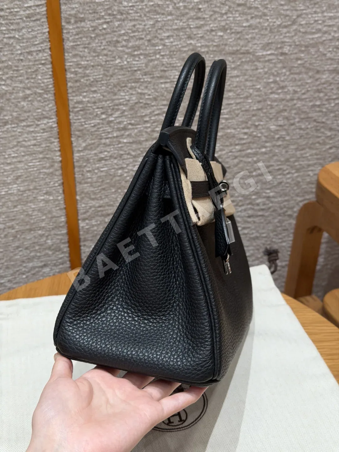 에르메스 버킨 25 블랙 토고 가죽 가방 상세 이미지 3