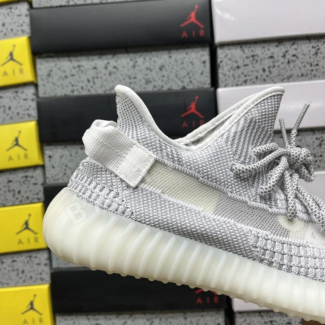 아디다스 [XQ] 이지 부스트 350 V2 EF2905 200774 Adidas Yeezy Boost 350 V2 Static 상세 이미지 5