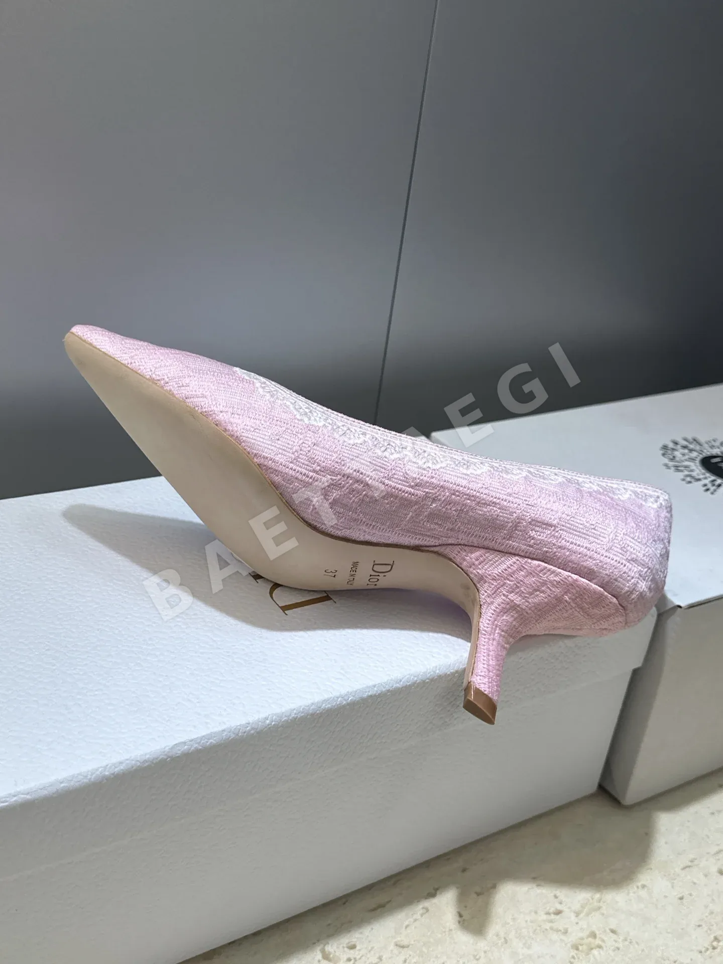 디올 덴털 젤리 컬러 하이힐 상세 이미지 9