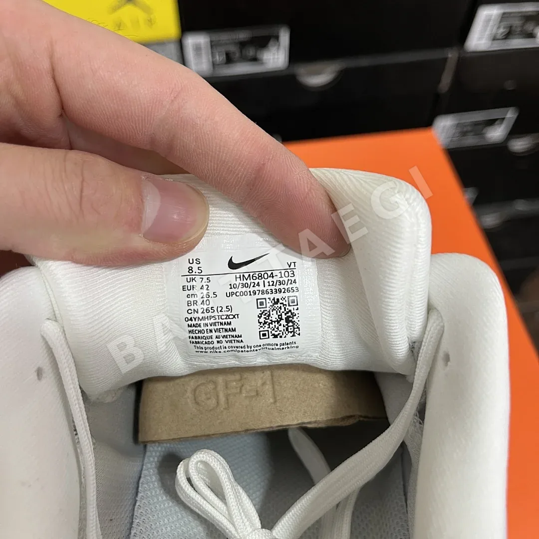 나이키 줌 보메로 18 HM6804-103 201102 Nike Zoom Vomero 18 상세 이미지 9