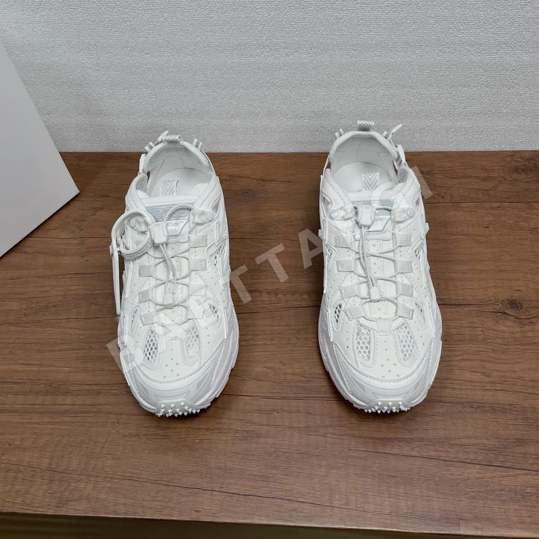 오프화이트 스니커즈 시그니처 화살표 디자인 상세 이미지 2