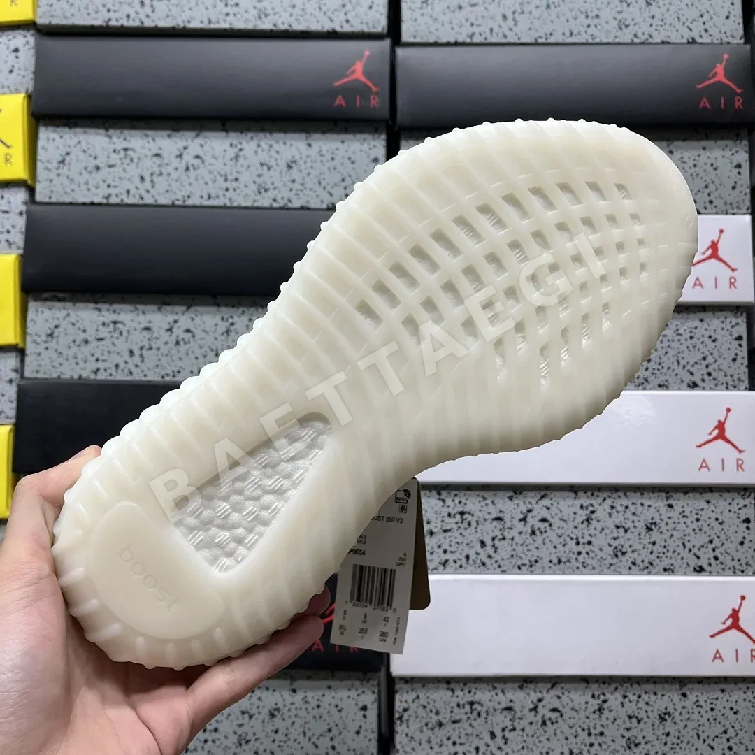 아디다스 [XQ] 이지 부스트 350 V2 CP9654 200786 Adidas Yeezy Boost 350 V2 Zebra 상세 이미지 2