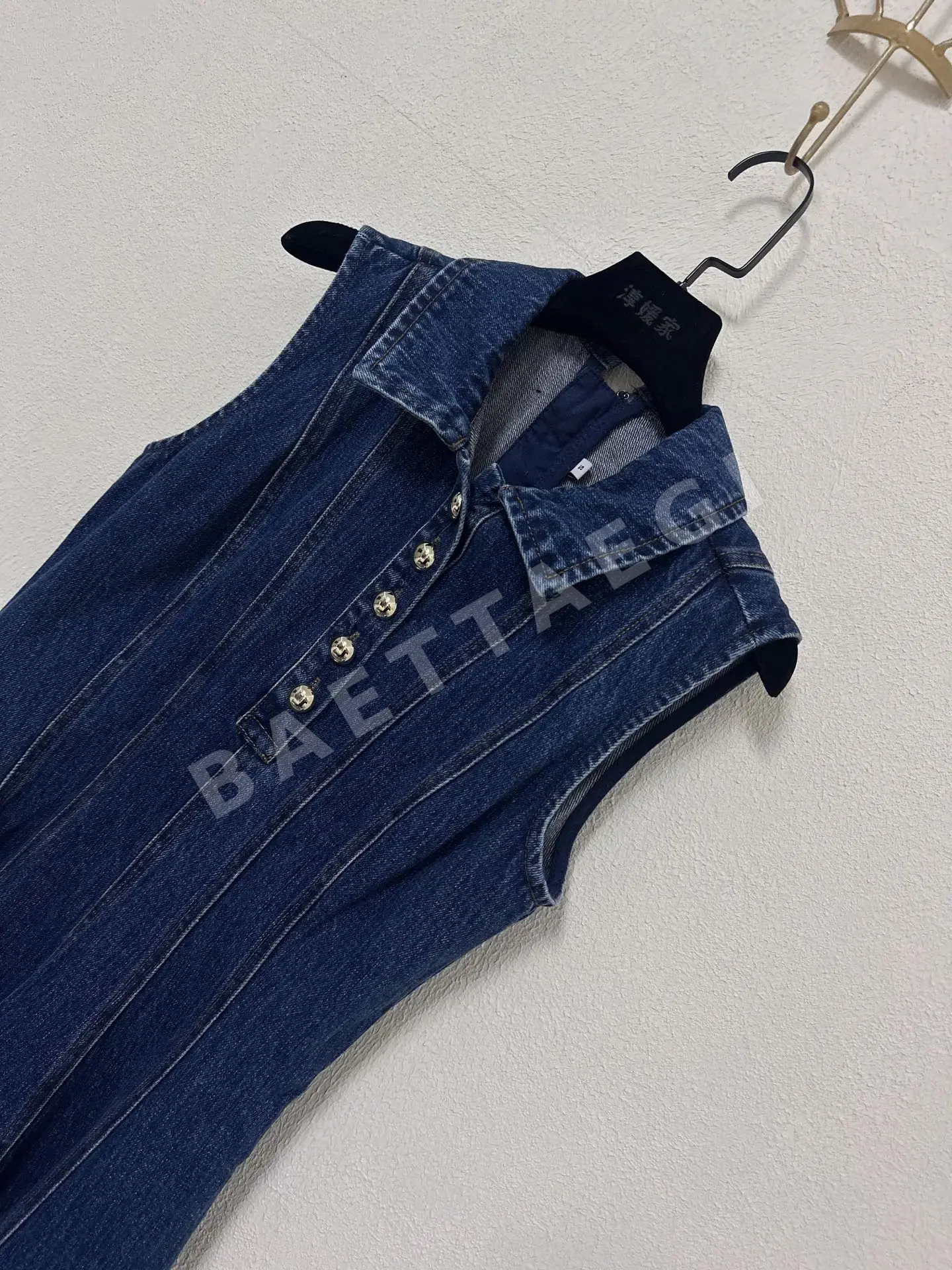 셀프포트레이트 데님 블루 레이스 자수 폴로 카라 민소매 원피스 상세 이미지 3