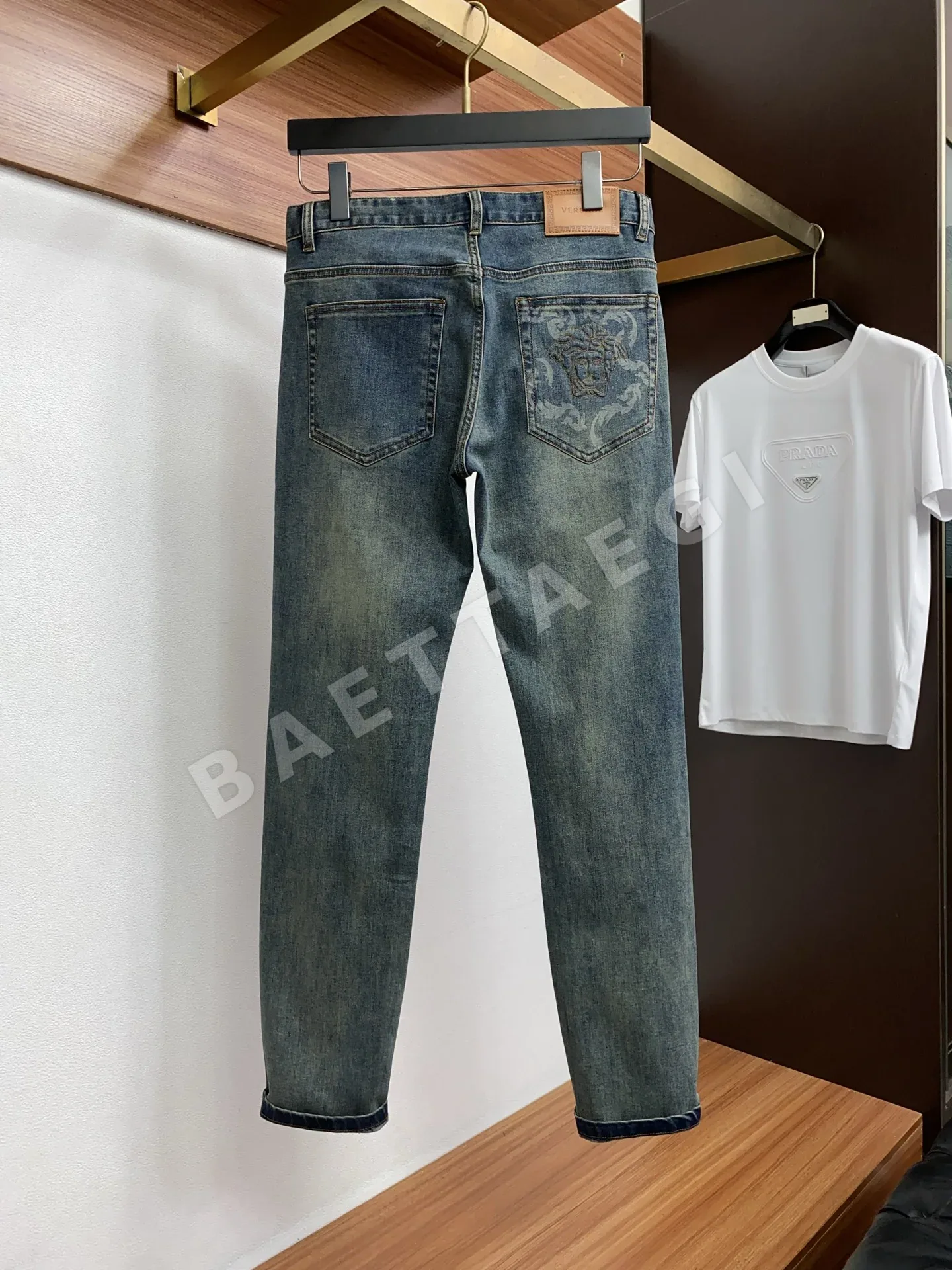 베르사체 데님 남성 바지 상세 이미지 8