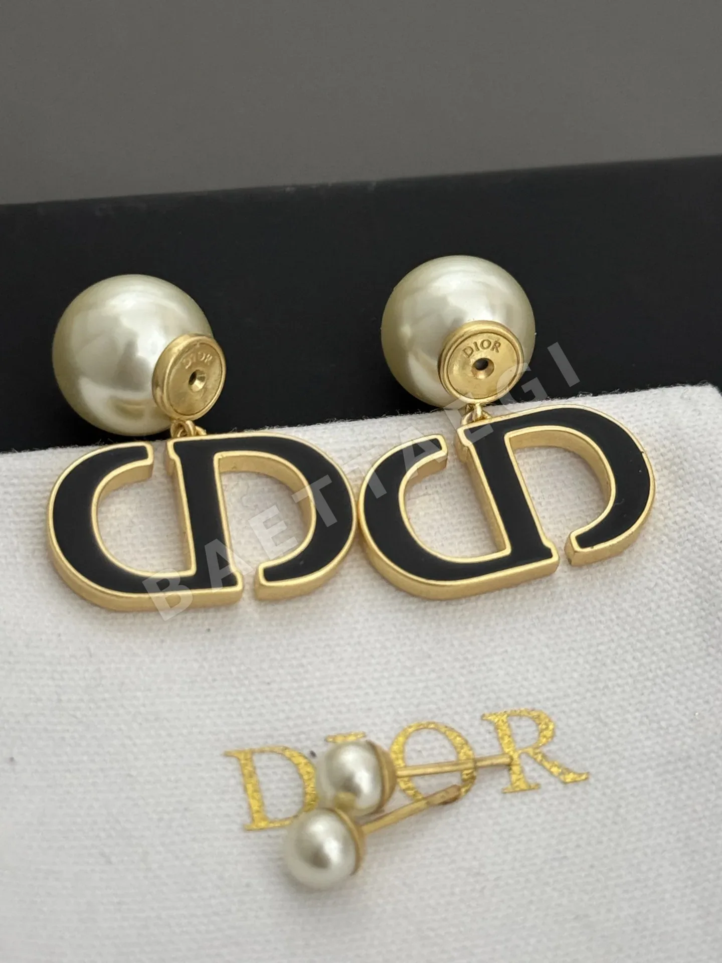 디올 귀걸이 60516 Dior Earrings 상세 이미지 4