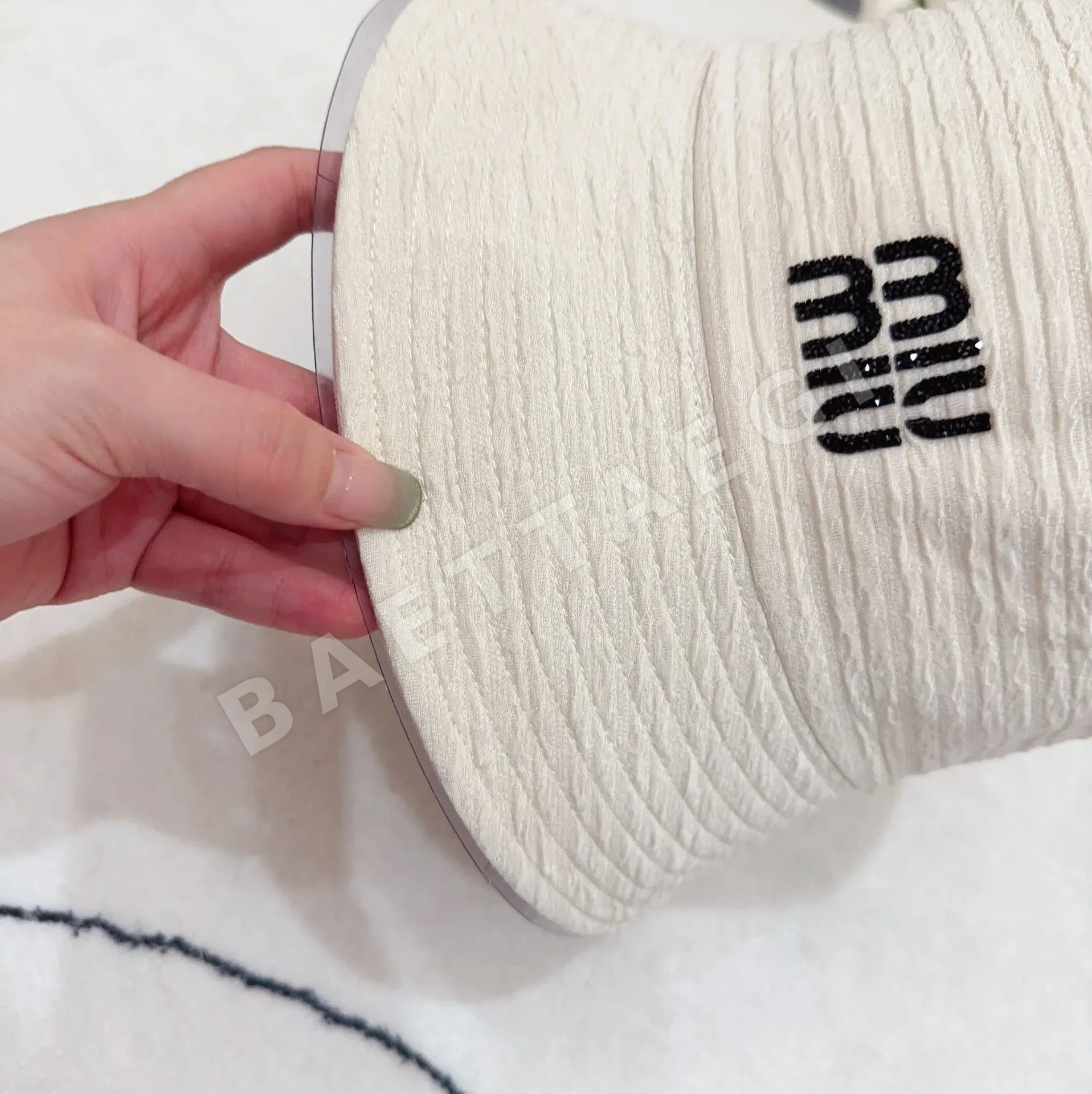 미우미우 모자 81121 Miu Miu Cap 상세 이미지 4