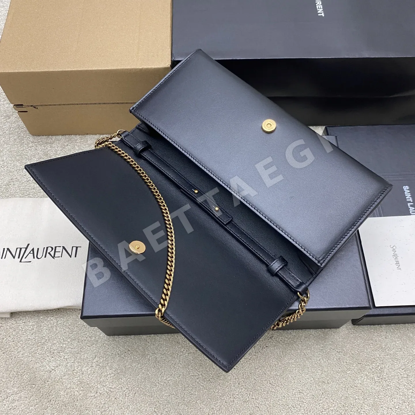생로랑 YSL 메탈 로고 체인 숄더백 상세 이미지 7