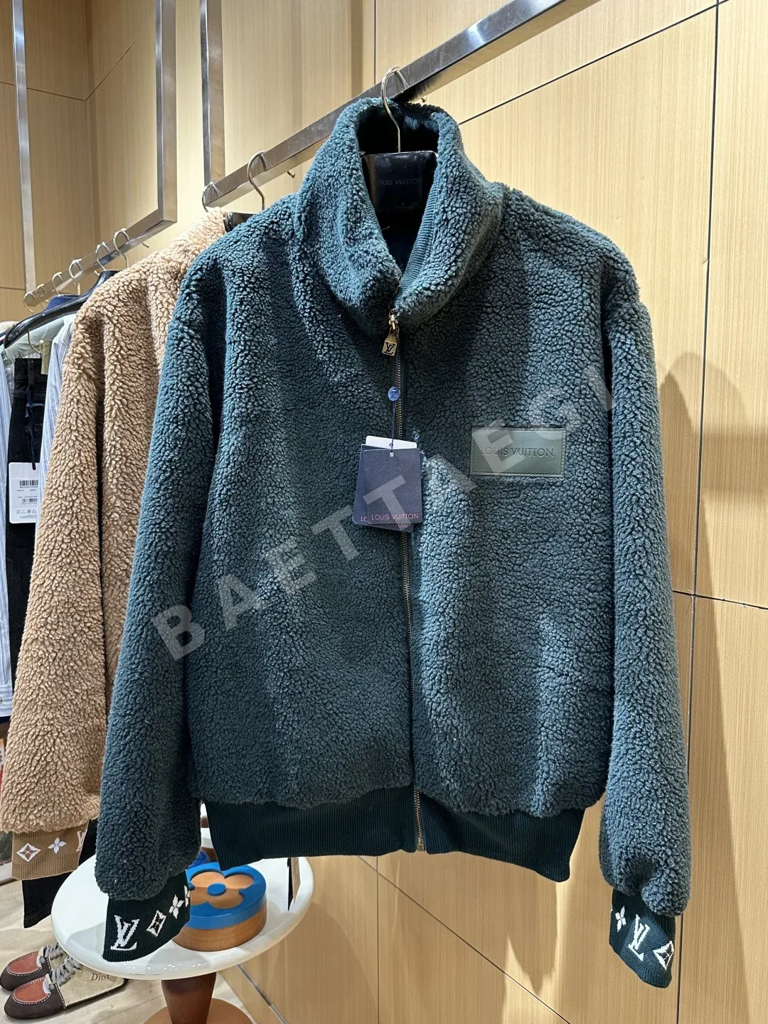 루이비통 램울 스탠드카라 집업 자켓 상세 이미지 13