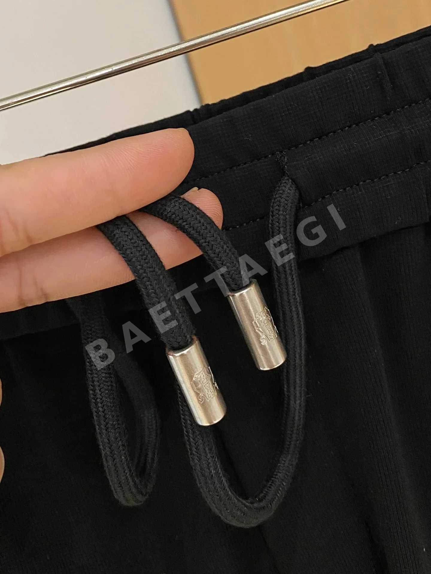 브루넬로쿠치넬리 에어리 라이스 그레인 체크 남성 바지 상세 이미지 7