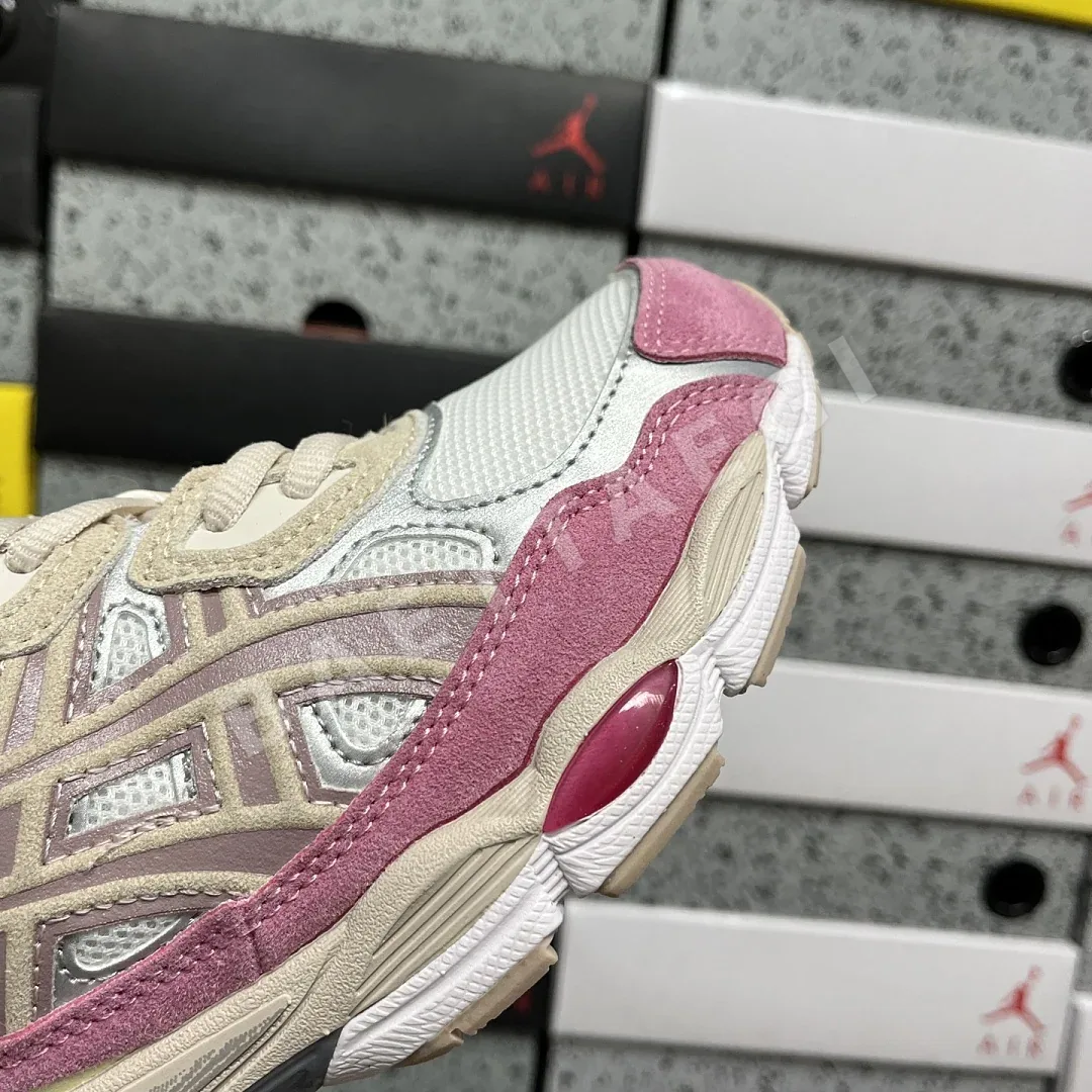 아식스 [RT] 젤 NYC 1203A383-104 200366 Asics Gel-NYC Cream Mineral Beige Pink 상세 이미지 8