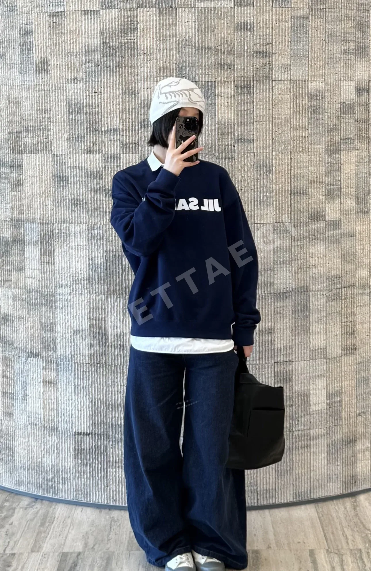 질샌더 클래식 로고 크루넥 남성 긴팔 스웨트셔츠 상세 이미지 16