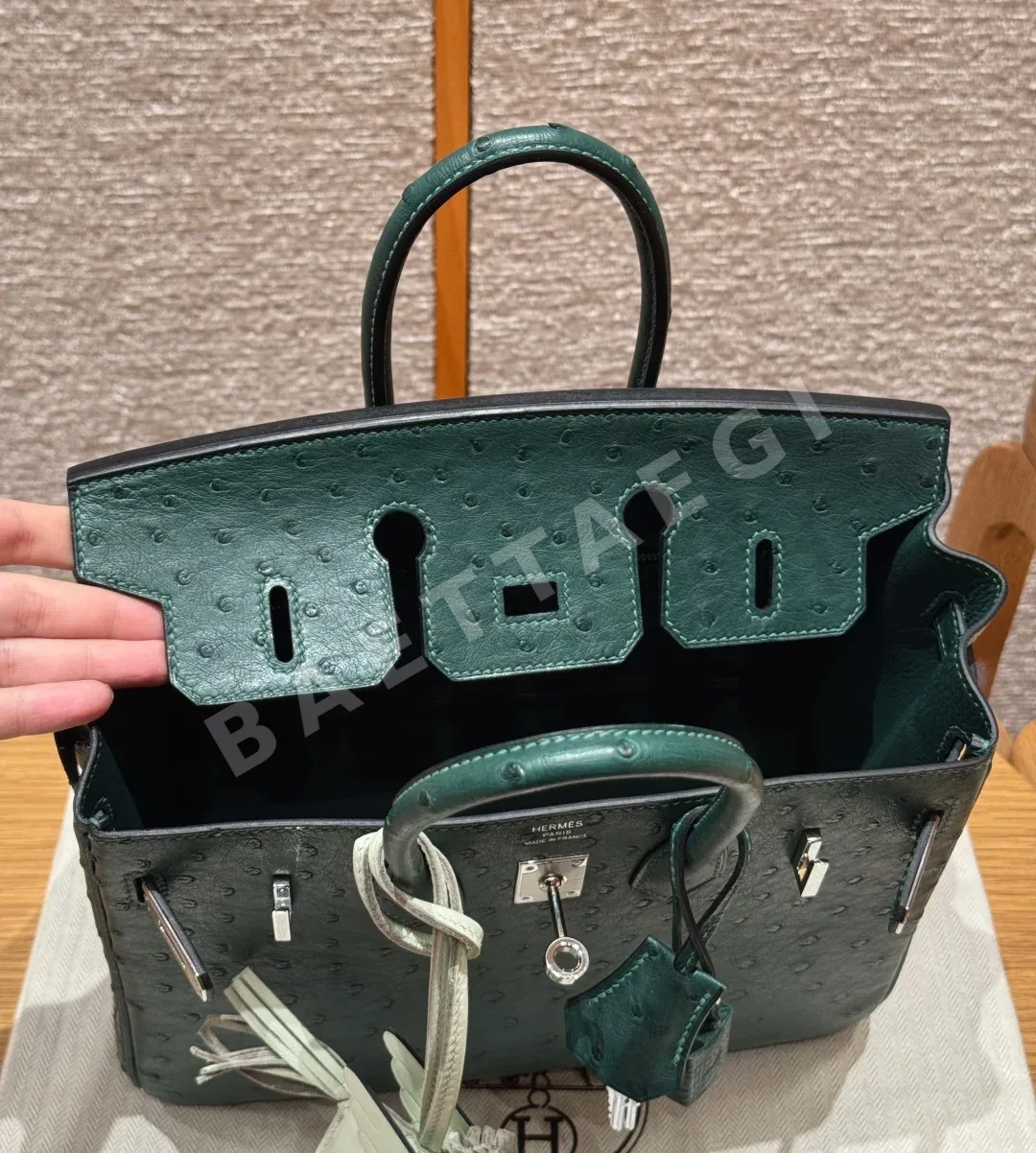 에르메스 버킨 25 타조 가죽 가방 상세 이미지 6