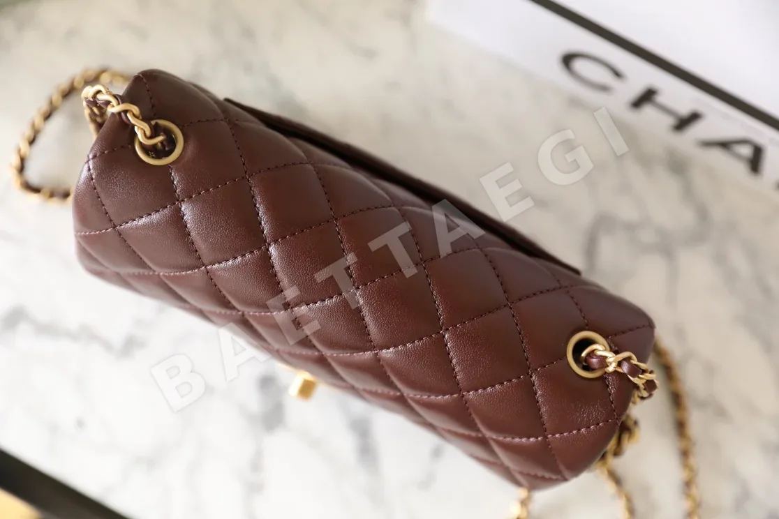 샤넬 클래식 램스킨 미니 플랩 가방 상세 이미지 6