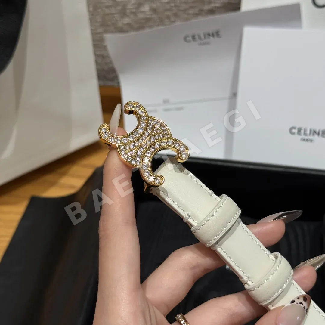 셀린느 다이아몬드 크리스탈 장식 소가죽 벨트 상세 이미지 4