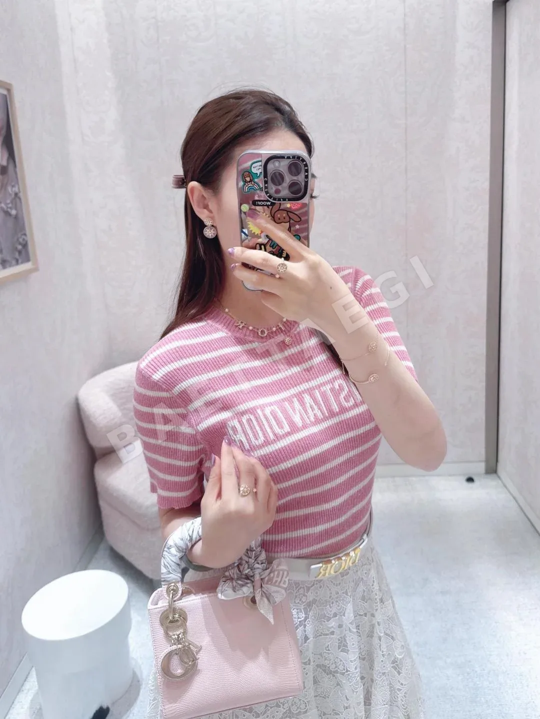 디올 로즈 드 방 18K 골드 다이아몬드 목걸이 상세 이미지 2