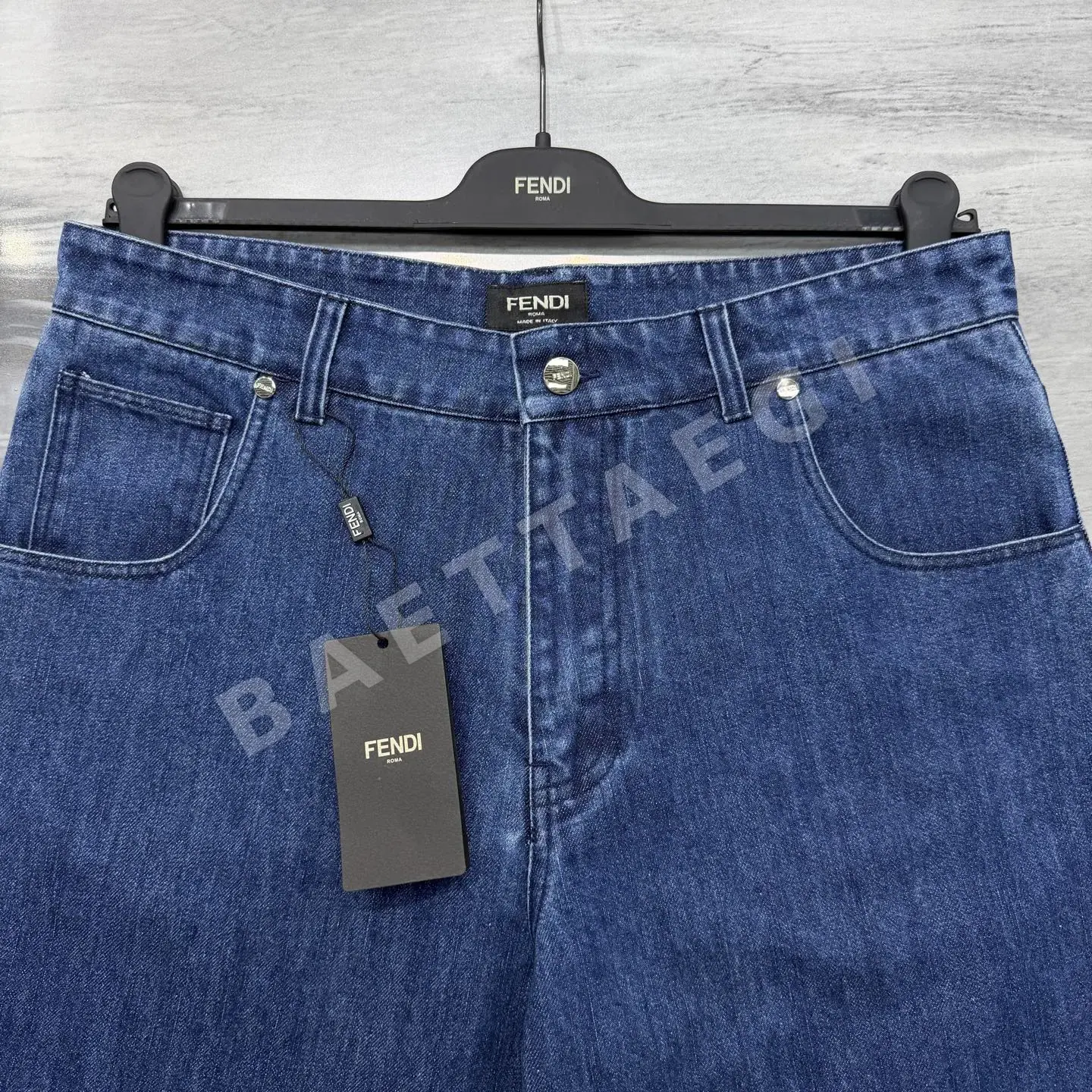 펜디 블루 데님 5 포켓 남성 반바지 상세 이미지 5