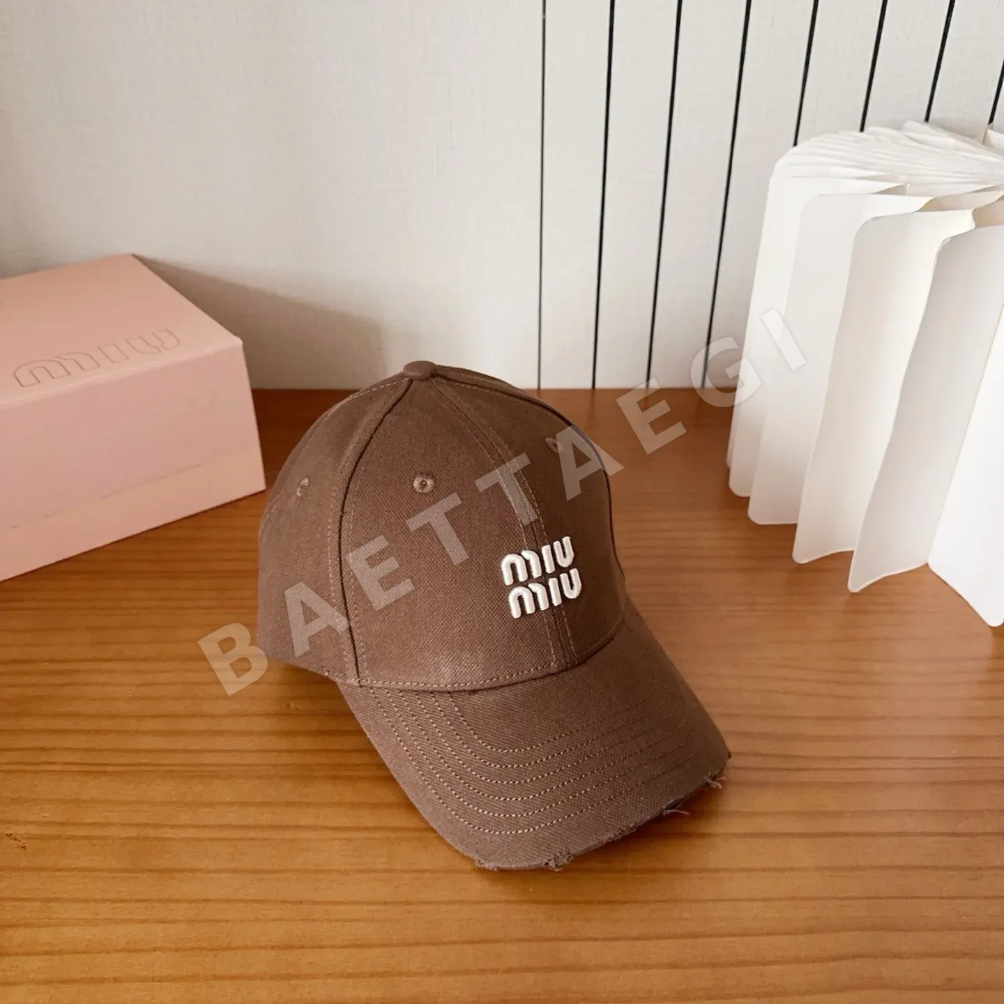 미우미우 자수 베이스볼 캡 상세 이미지 5