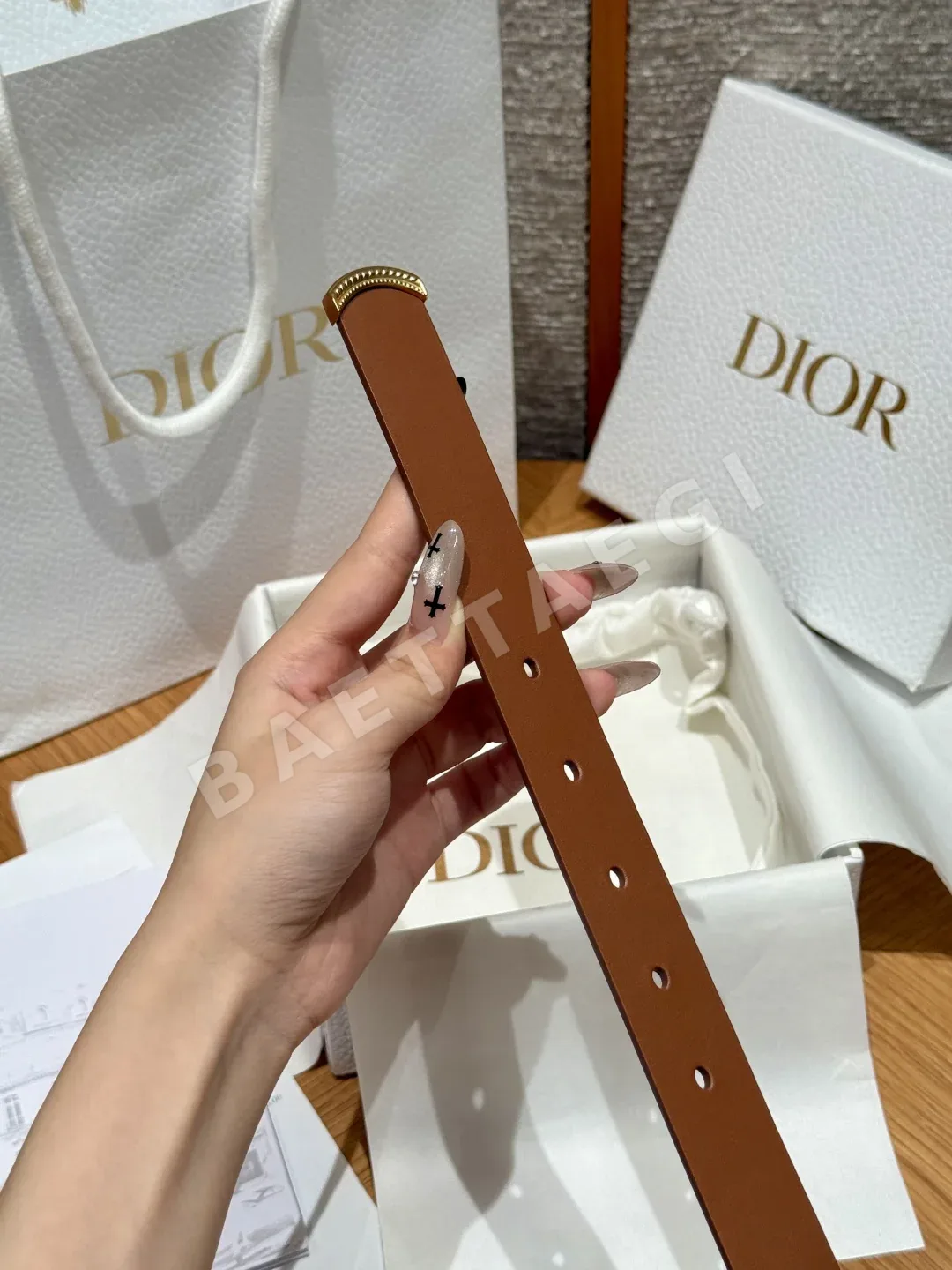 디올 JD280 메다이용 소가죽 벨트 상세 이미지 6