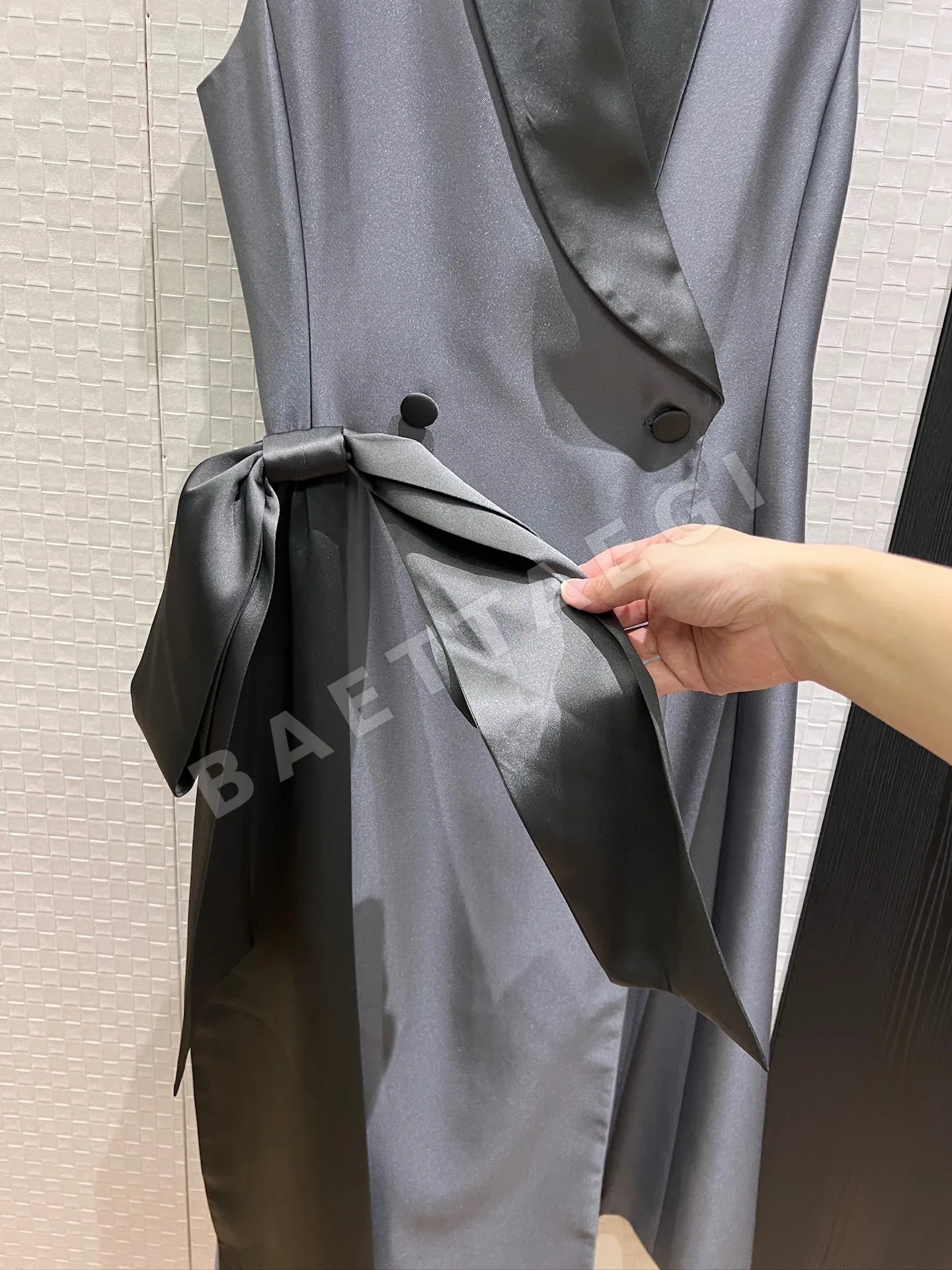 디올 숄카라 더블 버튼 베스트 자켓 상세 이미지 7