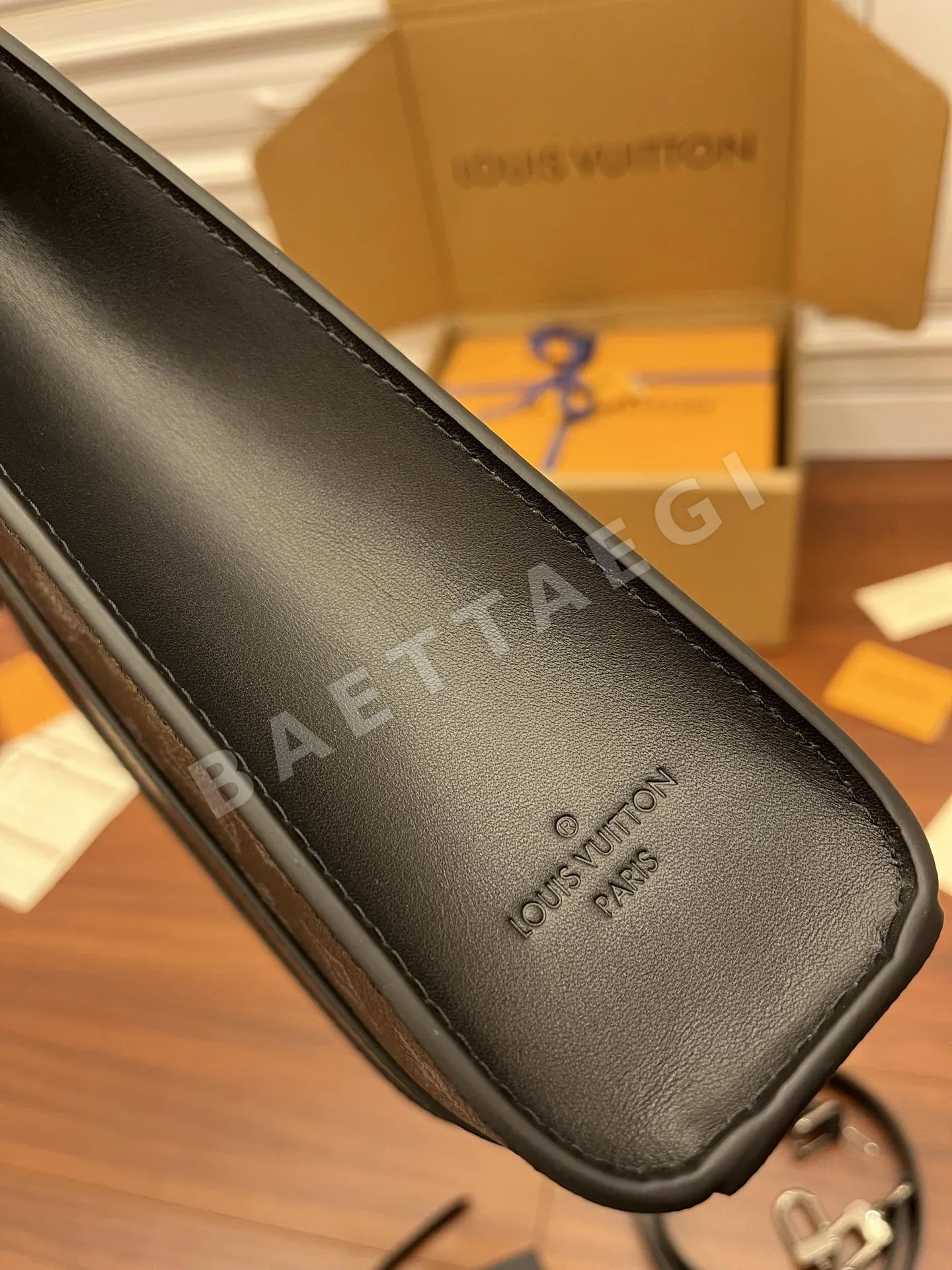 루이비통 M46098 가방 상세 이미지 9