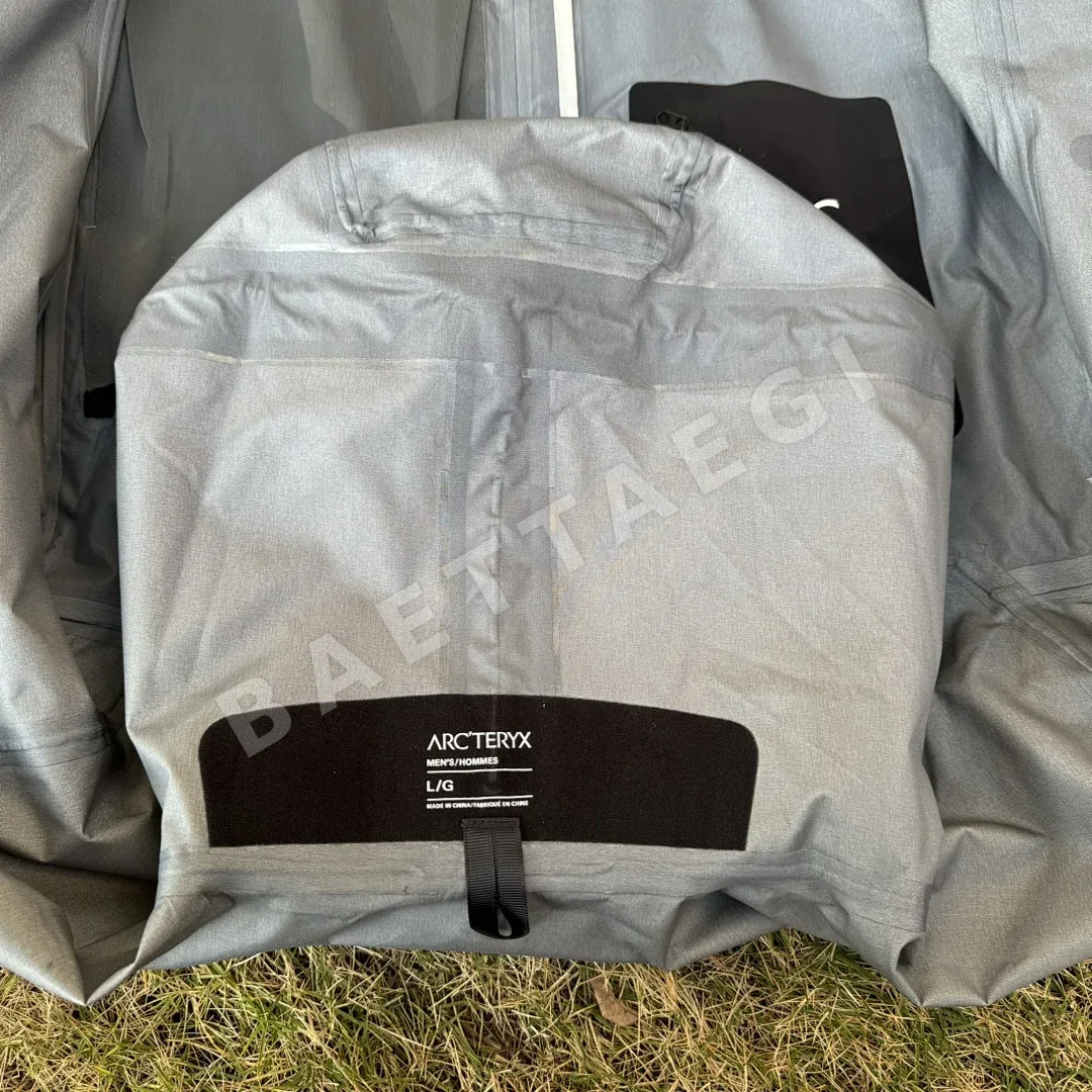 아크테릭스 [TZ] 알파 SV 자켓 6세대 아이보리 200134 Arc'teryx Alpha SV Jacket 6 Ivory 상세 이미지 5