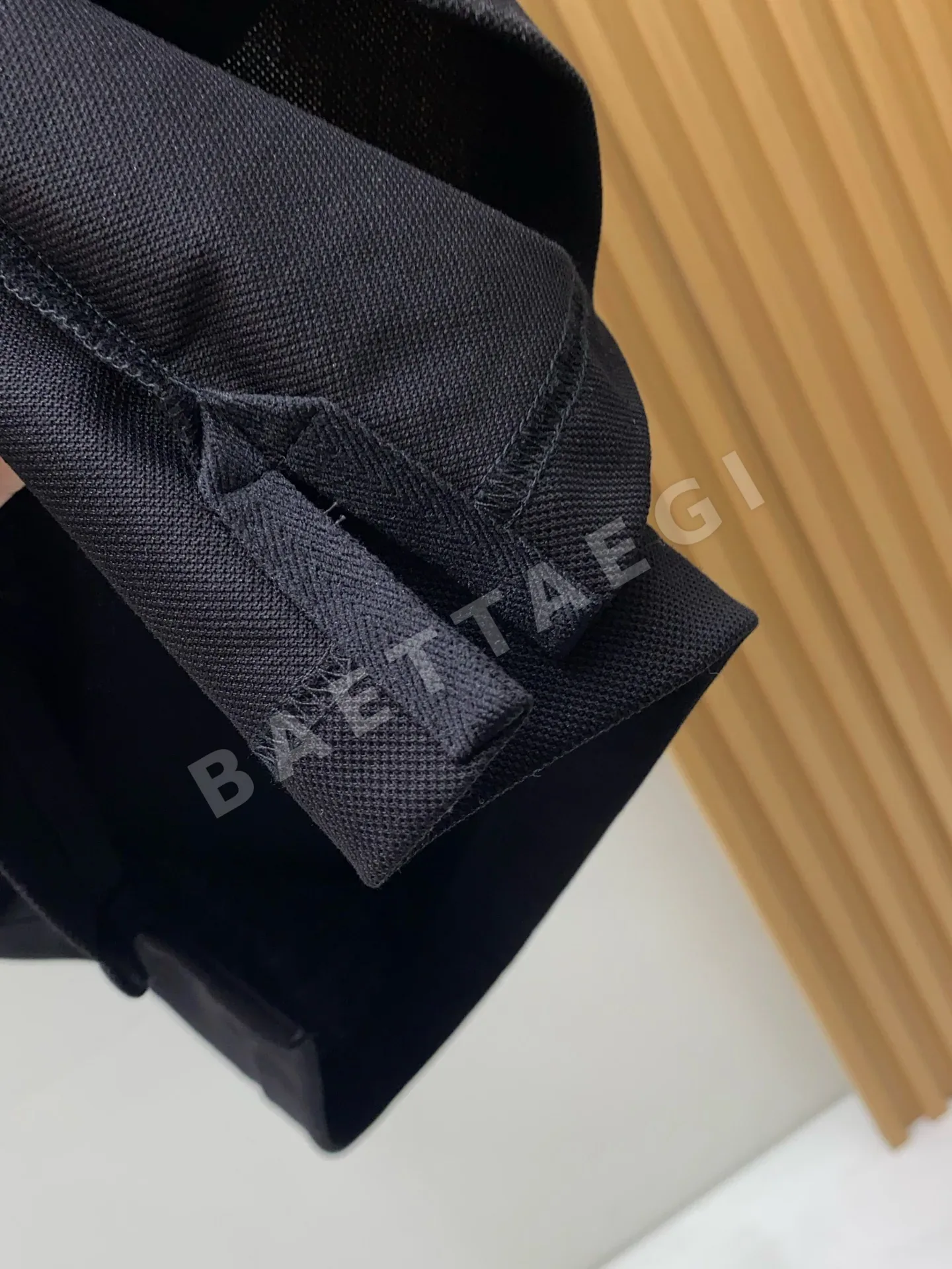 디올 클래식 카라 남성 반팔 폴로셔츠 상세 이미지 7