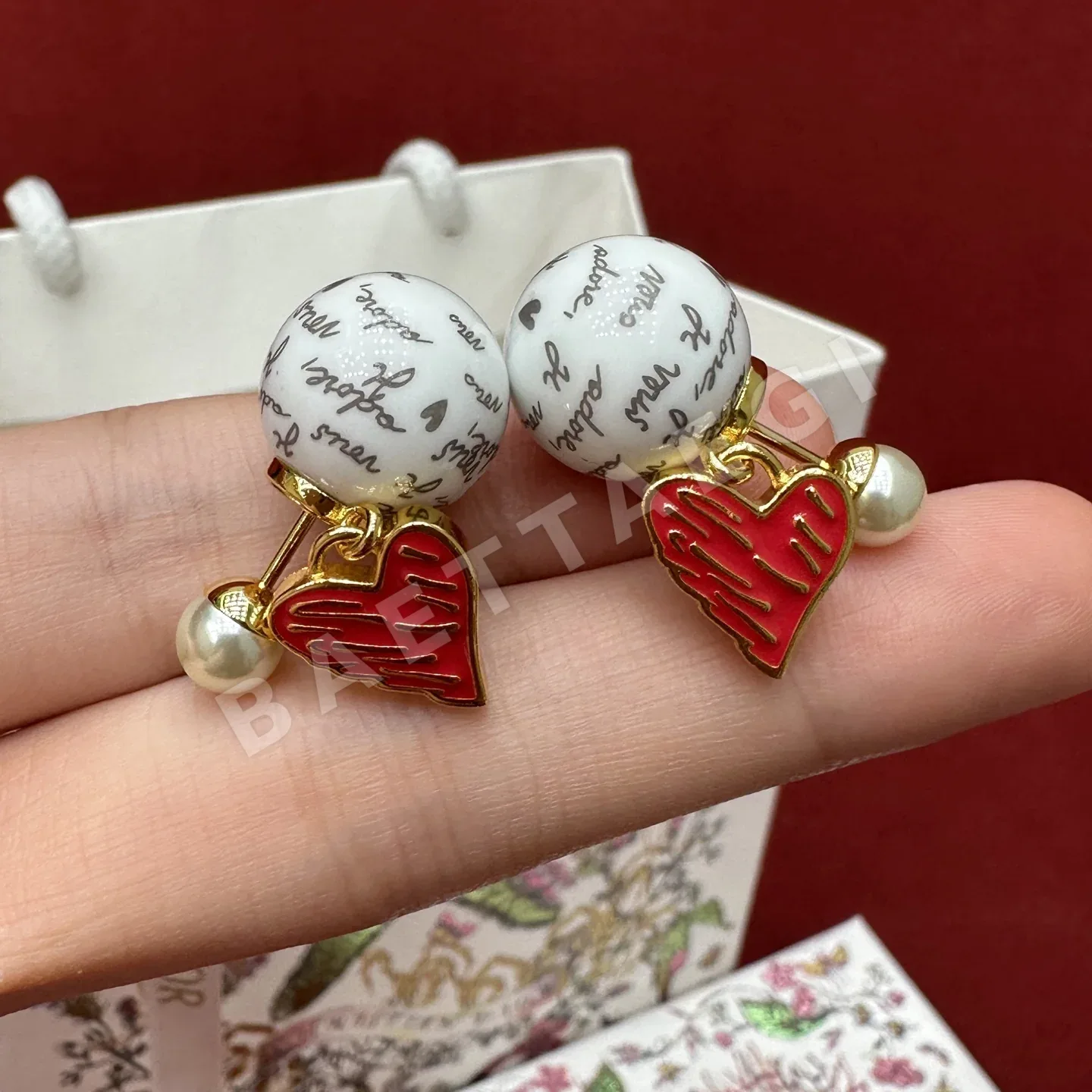디올 러브레터 하트 비즈 귀걸이 178641