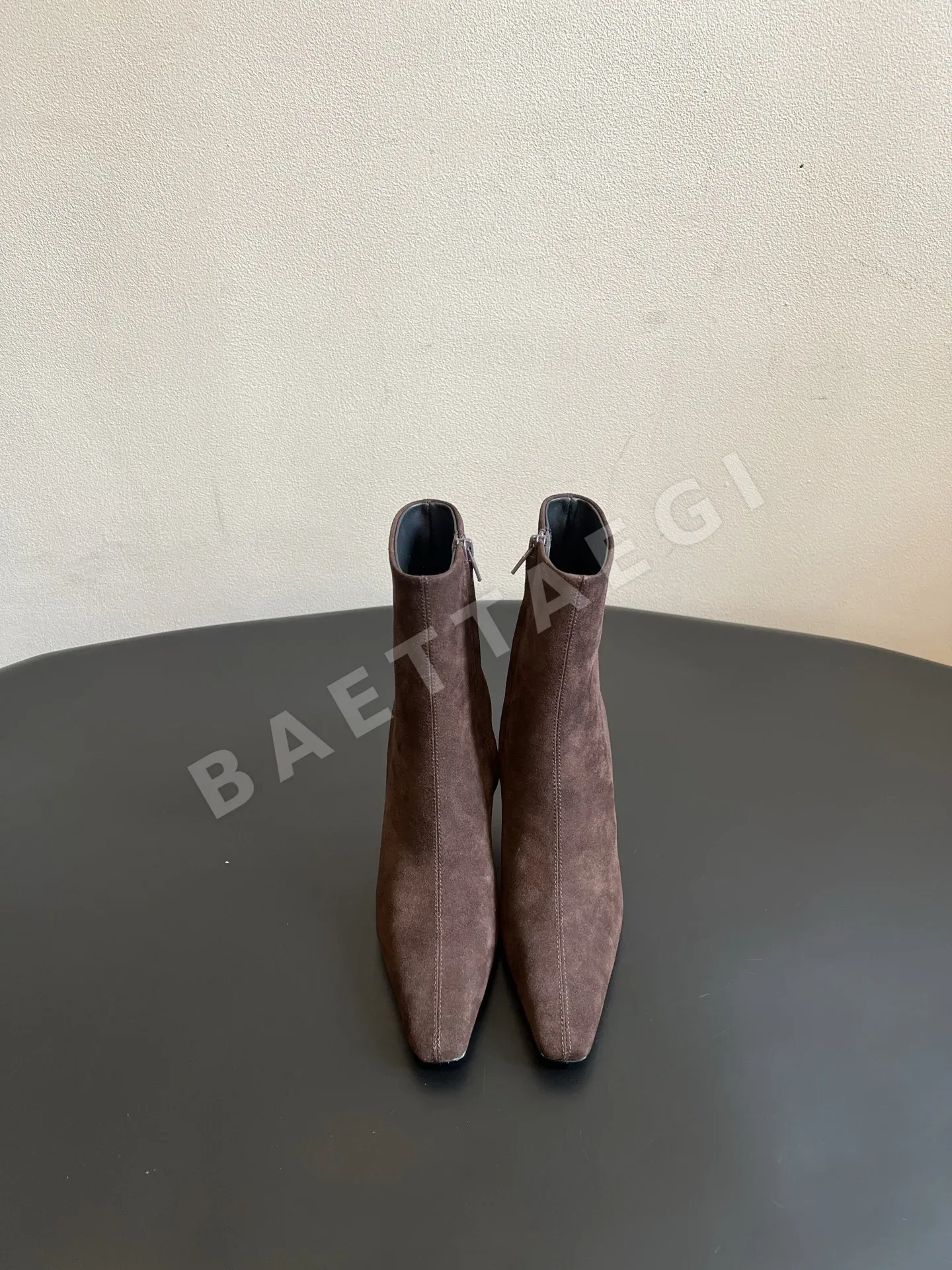 생로랑 부츠 여성 포인티드토 193128