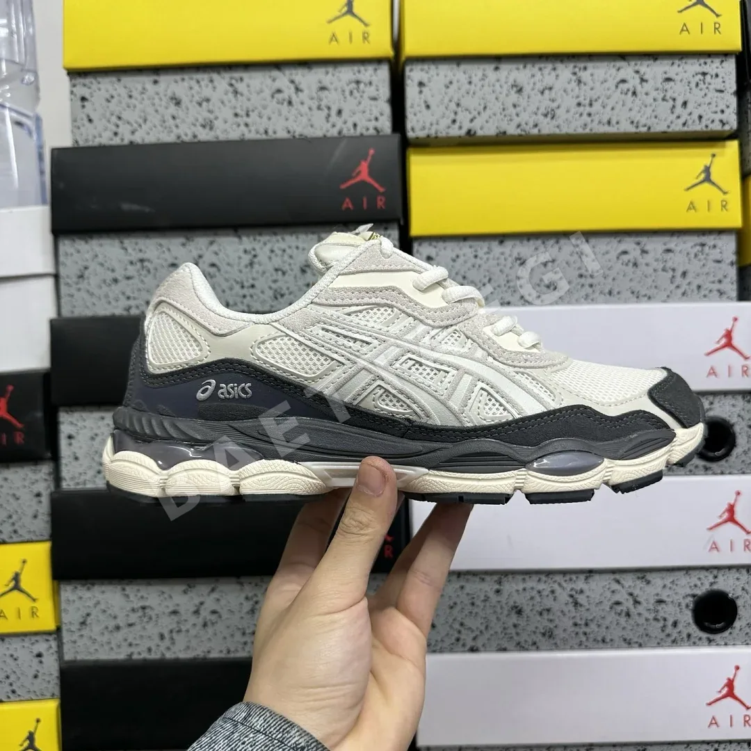 아식스 [WZ] 젤 NYC 1203A383-111 200379 Asics Gel-NYC White Smoke Grey 상세 이미지 9