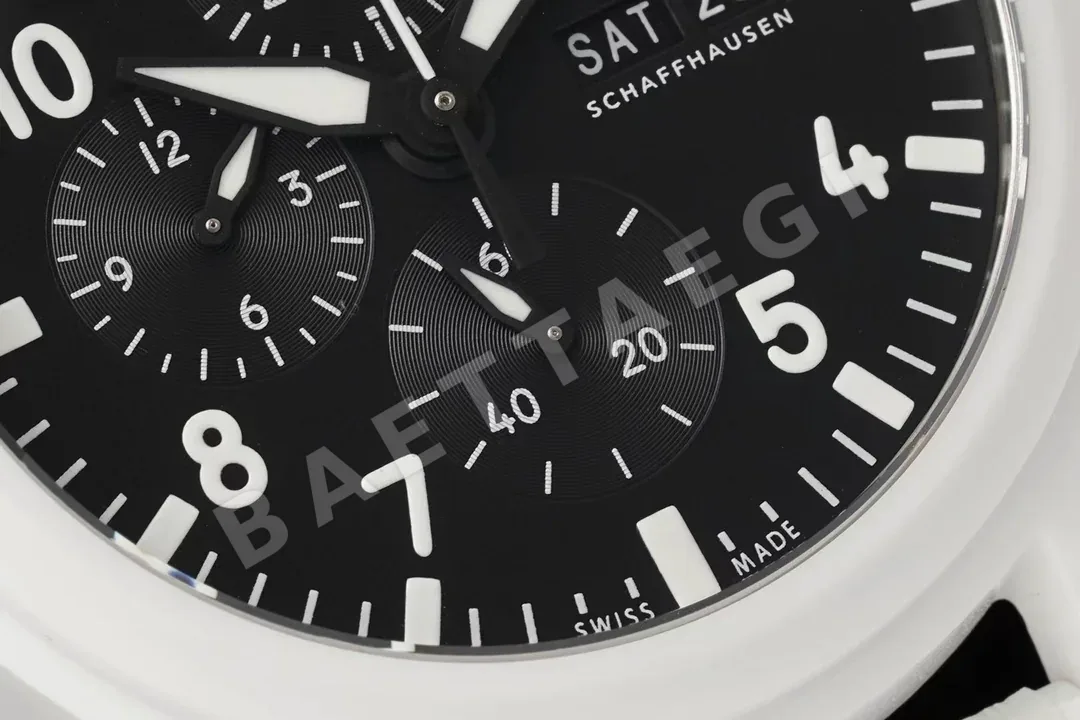 IWC 파일럿 탑건 레이크 타호 화이트 세라믹 시계 상세 이미지 5