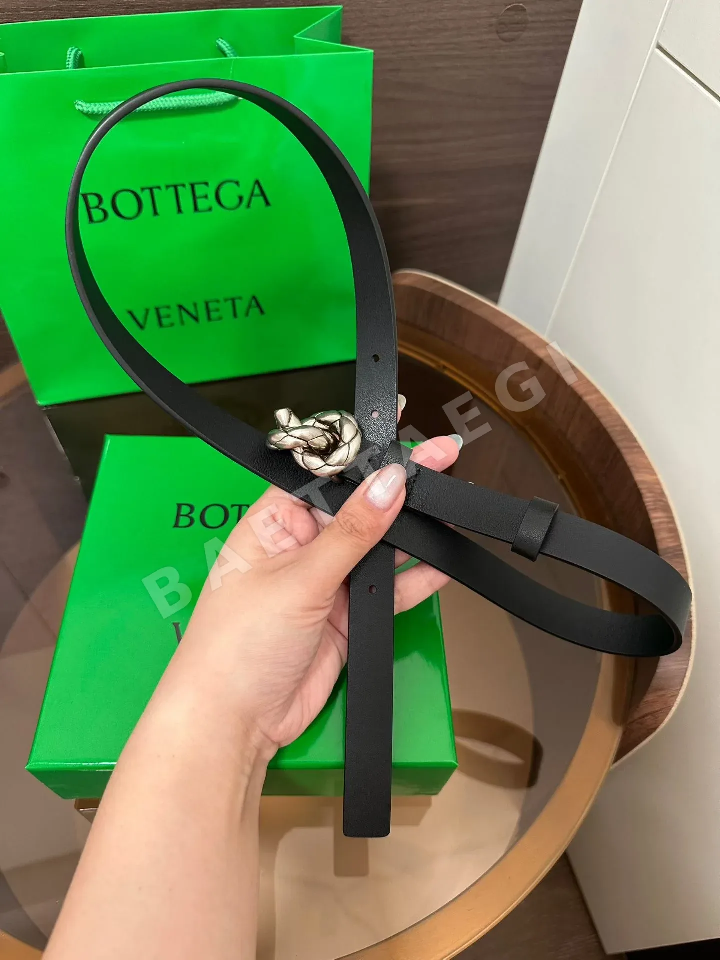 보테가베네타 핸드메이드 체크 버클 여성용 가죽 벨트 상세 이미지 5