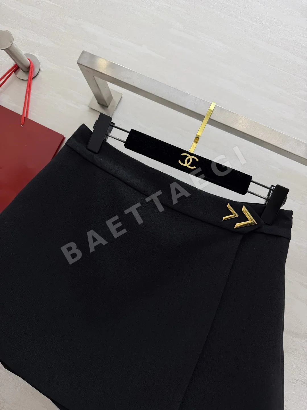 발렌티노 메탈 버클 하이웨이스트 A라인 큐롯 스커트 상세 이미지 2