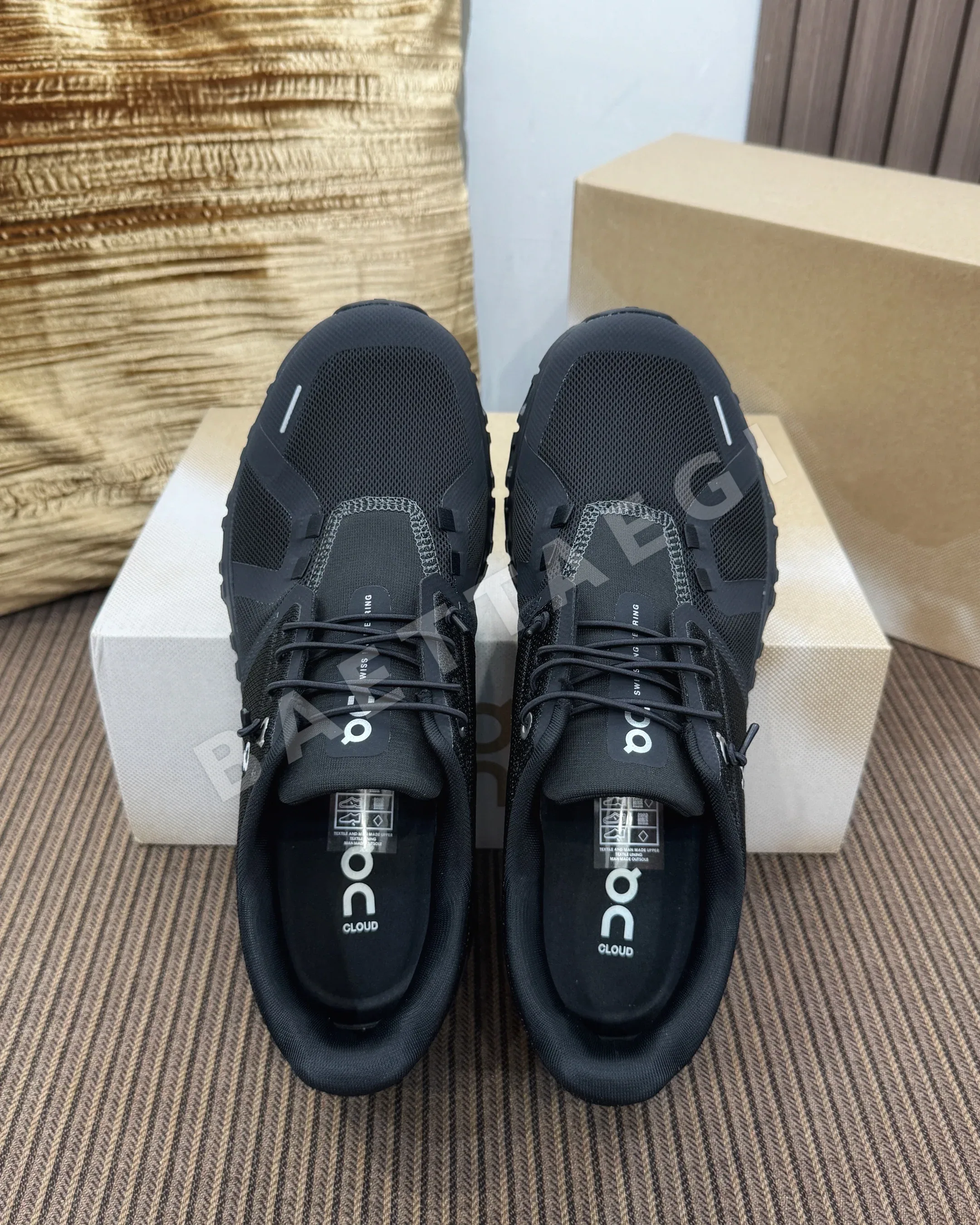 ON Cloud 6 메시 스니커즈 상세 이미지 10