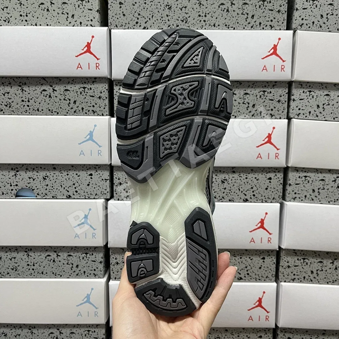 아식스 [TOP] 젤 카야노 14 1203A537-401 200313 Asics Gel-Kayano 14 Dolphin Grey Pure 상세 이미지 3