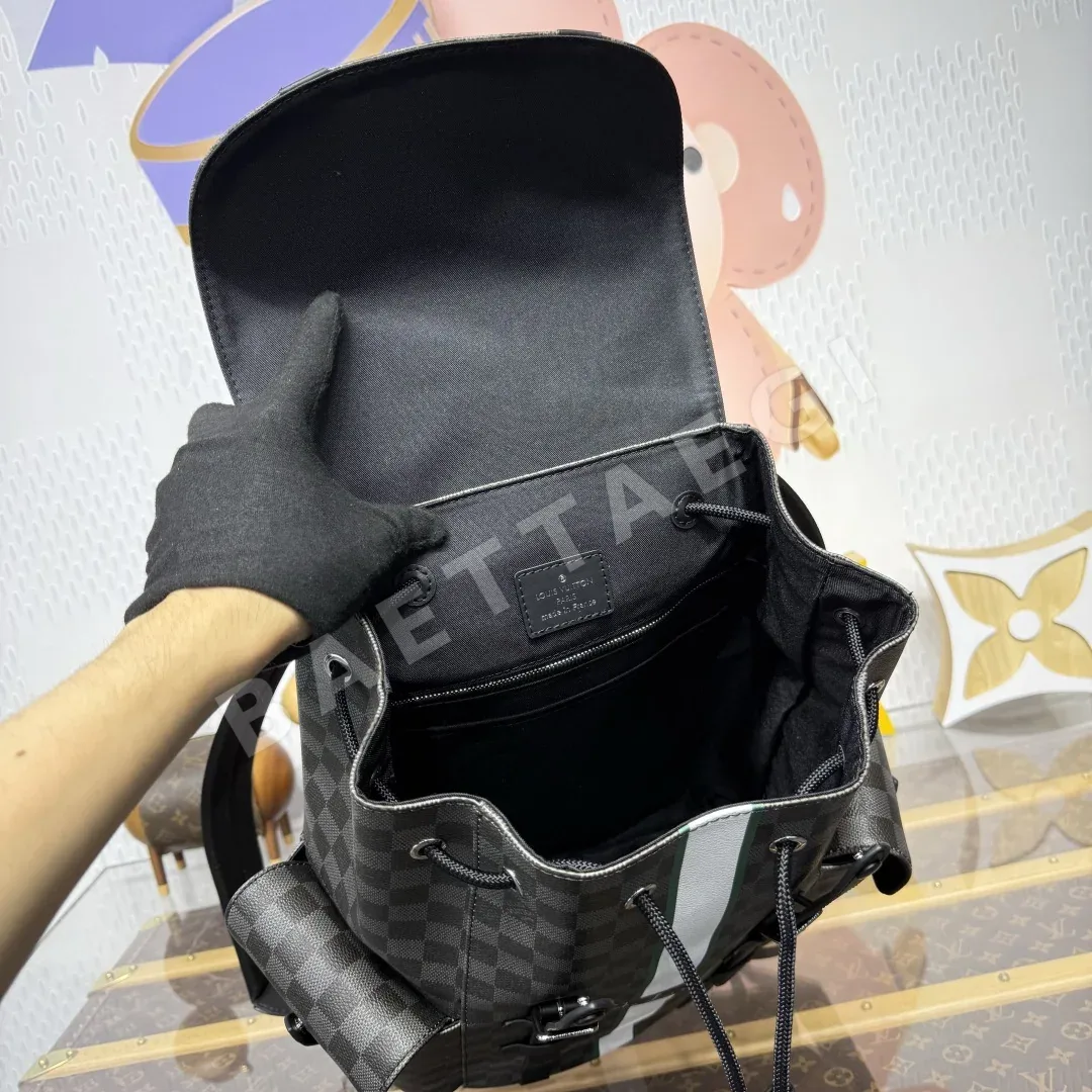 루이비통 크리스토퍼 미디엄 백팩 상세 이미지 9