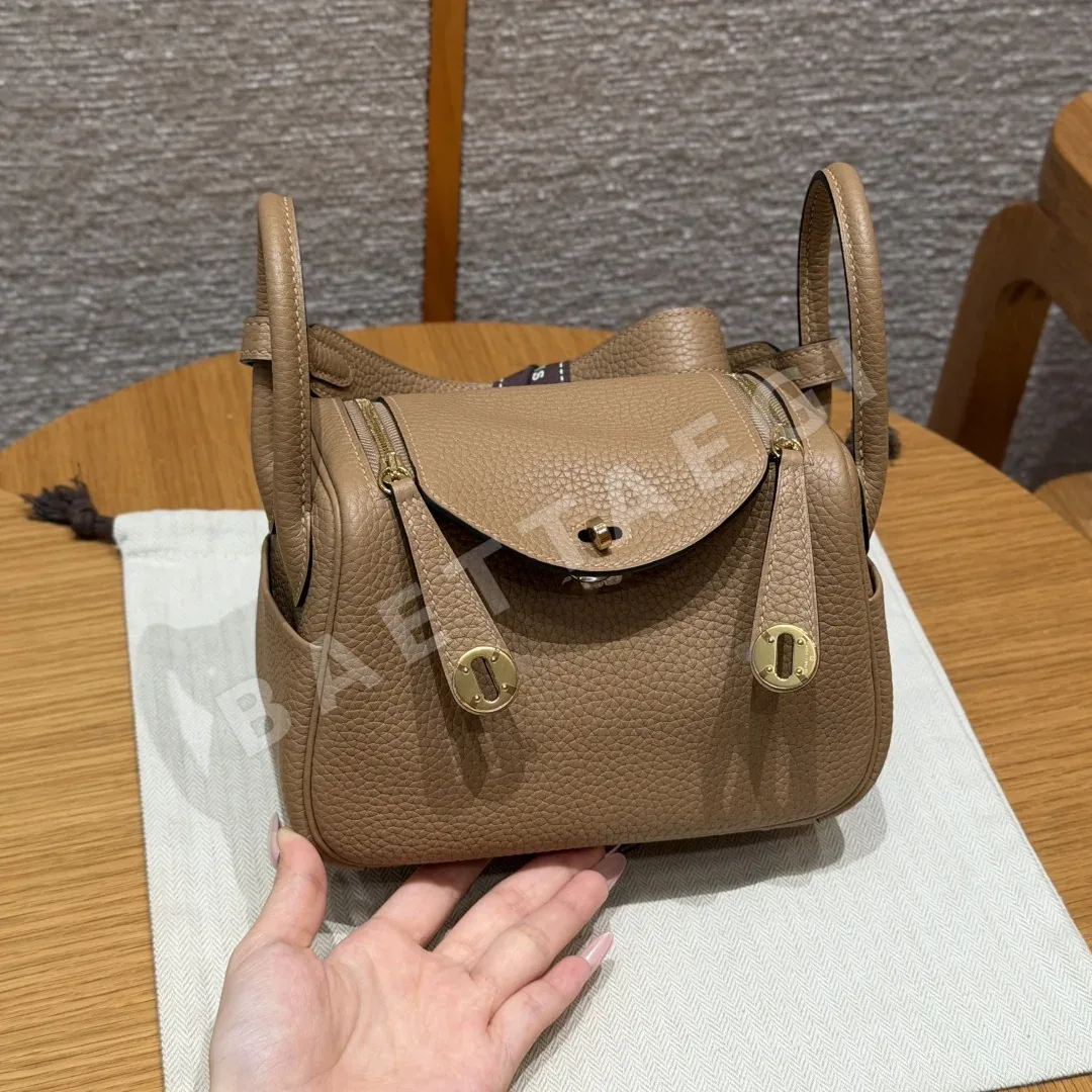 에르메스 린디 미니 19 가방 144303