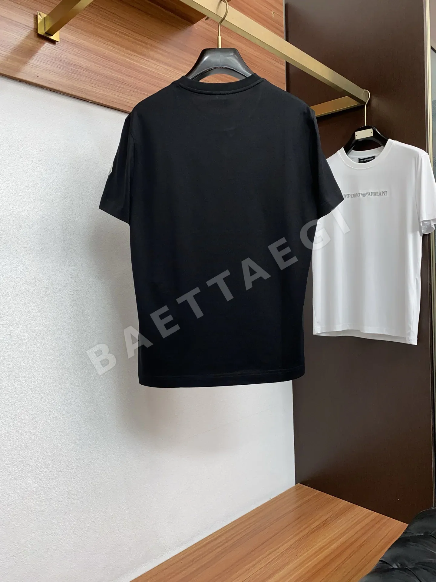 몽클레르 면 크루넥 반팔 티셔츠 남성용 P250 상세 이미지 10