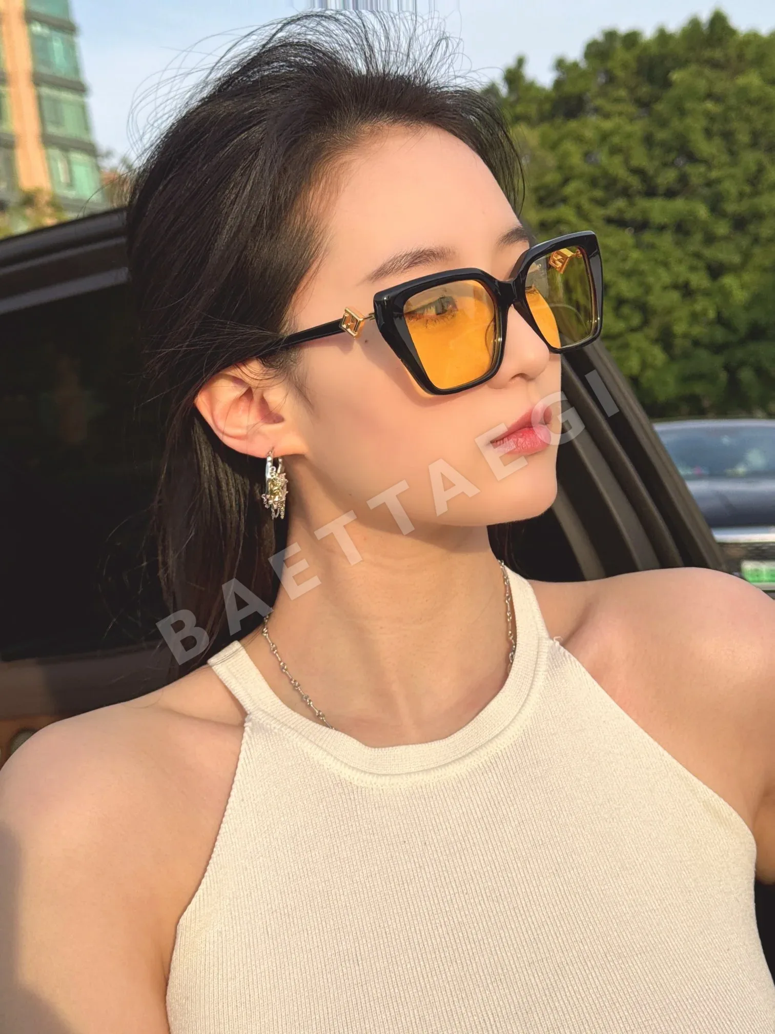 펜디 FE40161 I 선글라스 I 상세 이미지 9