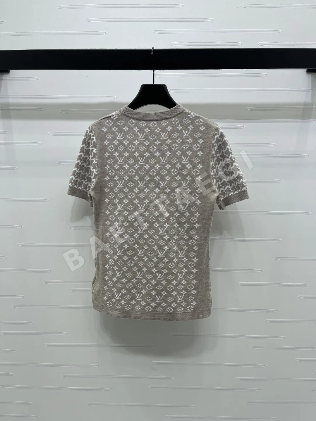 루이비통 자카드 크루넥 울 반팔 니트 티셔츠 상세 이미지 8