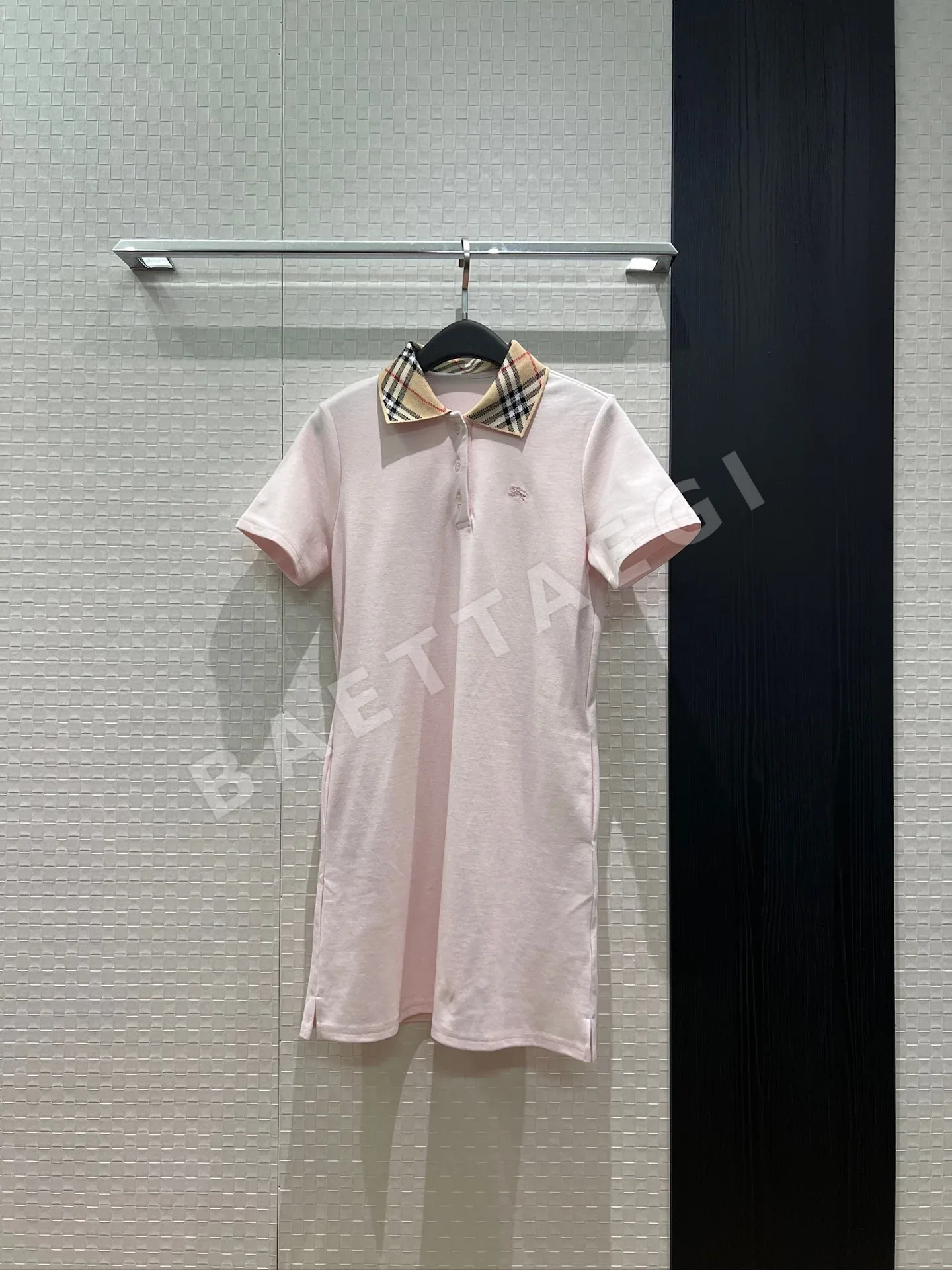 버버리 체크 카라 폴로 원피스 상세 이미지 3