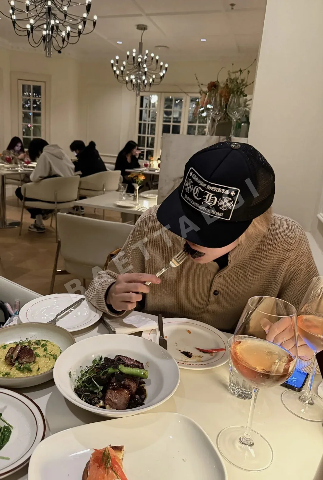 크롬하츠 블랙 메시 자수 트래커 캡 상세 이미지 12