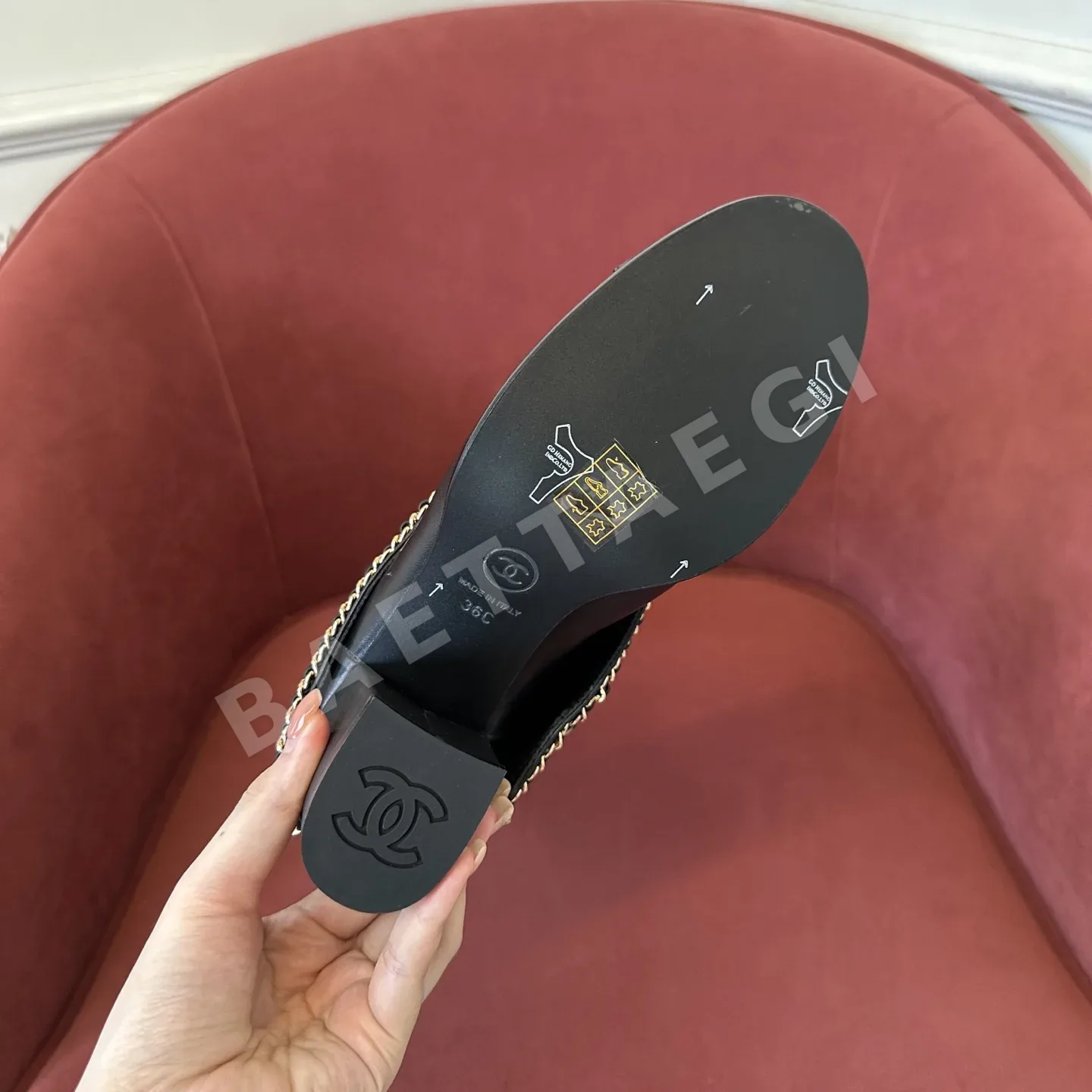 샤넬 체인 디테일 레더 롱 부츠 Black 상세 이미지 7