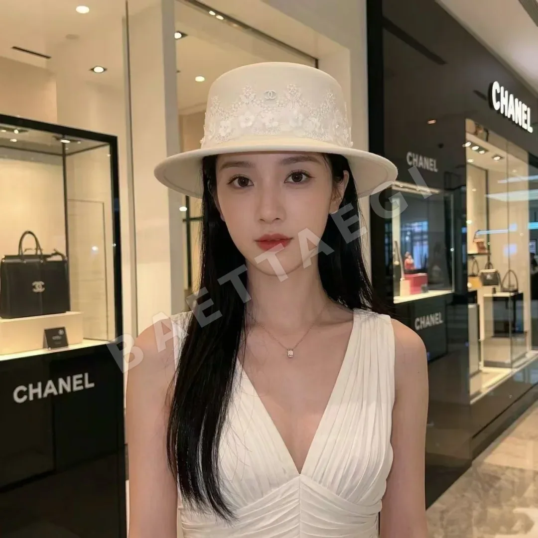 샤넬 캐시미어 플랫탑 모자 185341