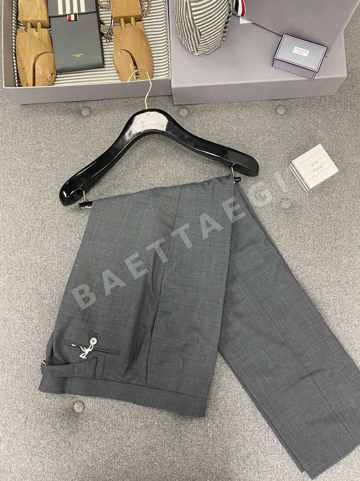 톰브라운 남성 울 바지 상세 이미지 4