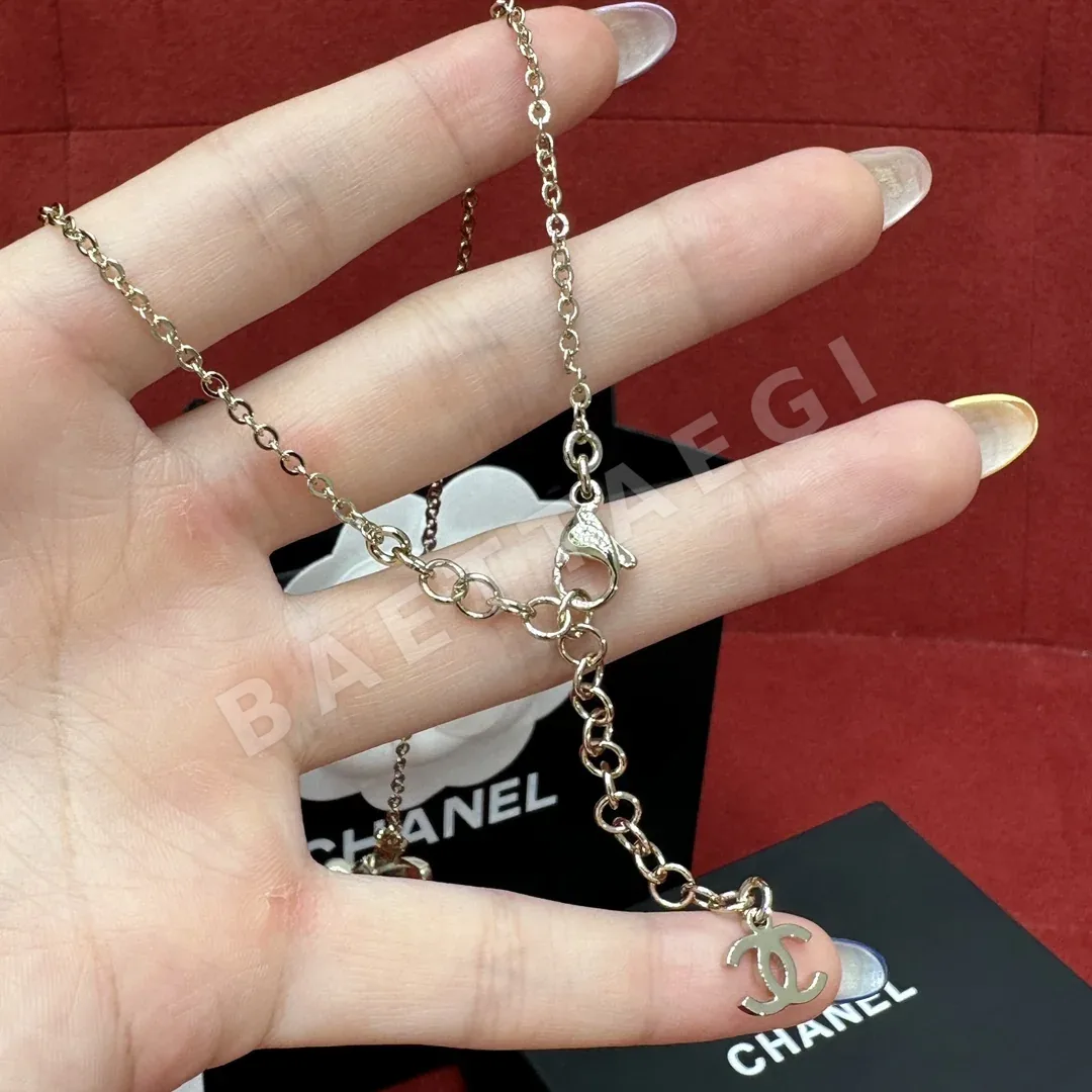 샤넬 블랙 리본 라인스톤 목걸이 상세 이미지 4
