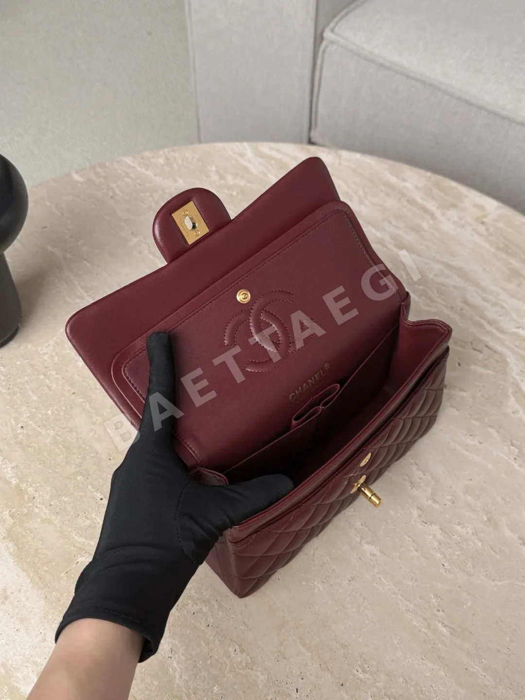 샤넬 다크 레드 금장 가방 33089