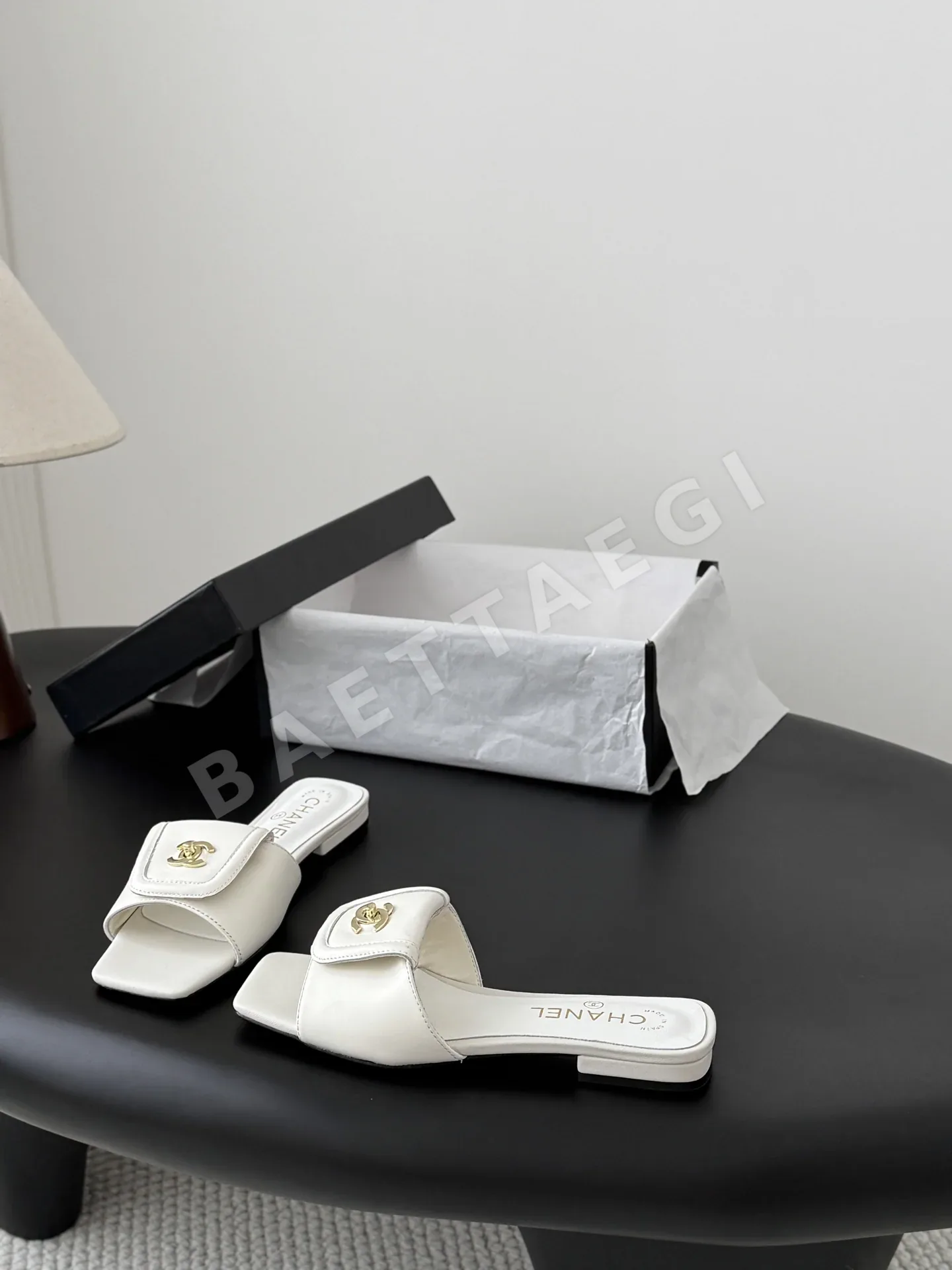 샤넬 빈티지 레트로 백클 로퍼 상세 이미지 2